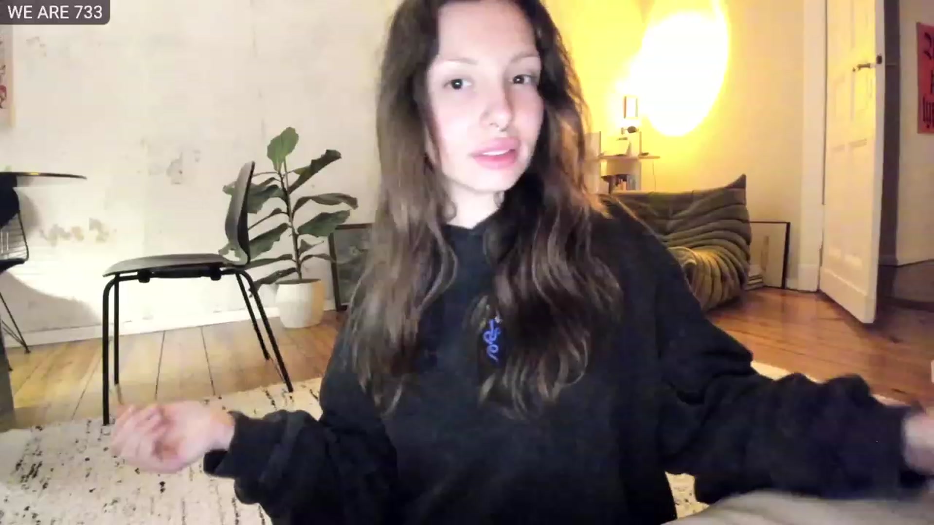 Gallery image thumbnail from SassySuz_'s myfreecams stream on, 05/22/2023, 21:11 image 8 of 20