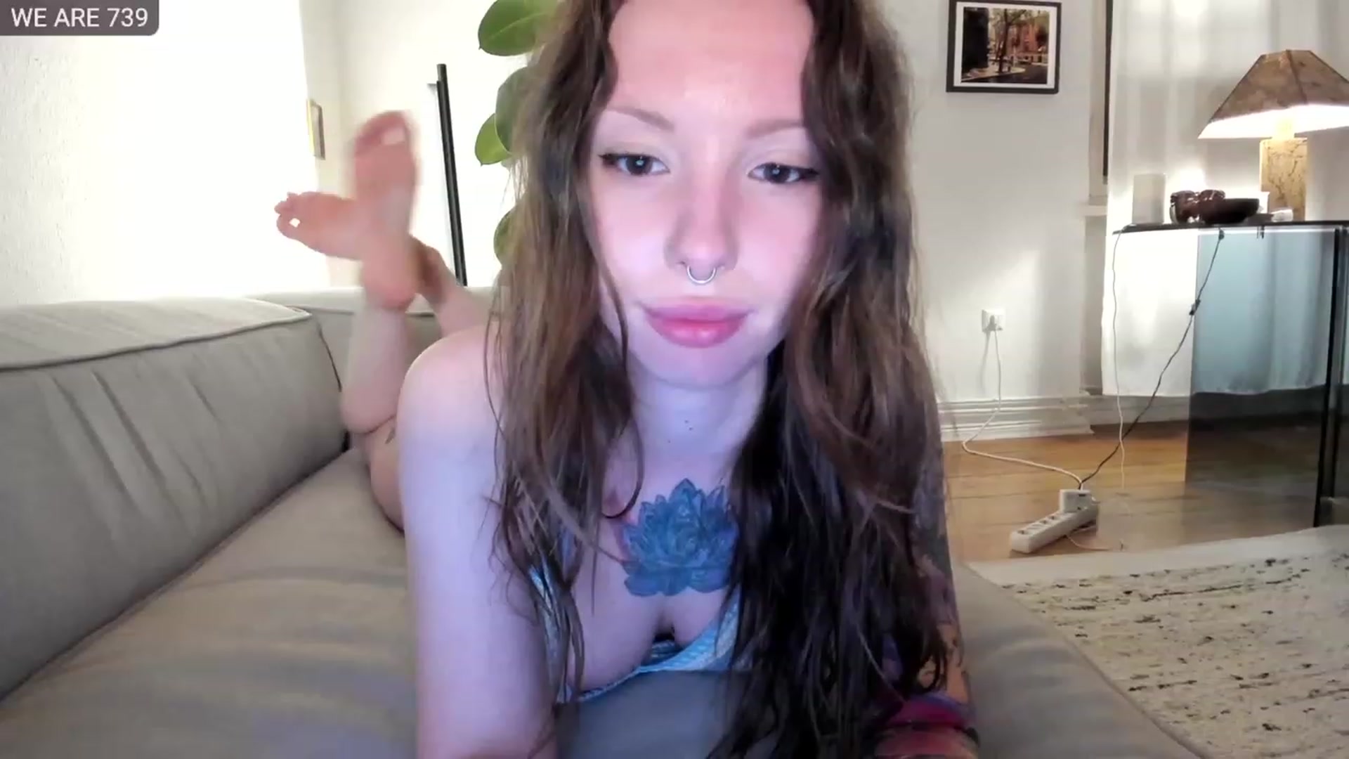 Gallery image thumbnail from SassySuz_'s myfreecams stream on, 06/04/2023, 21:03 image 10 of 20