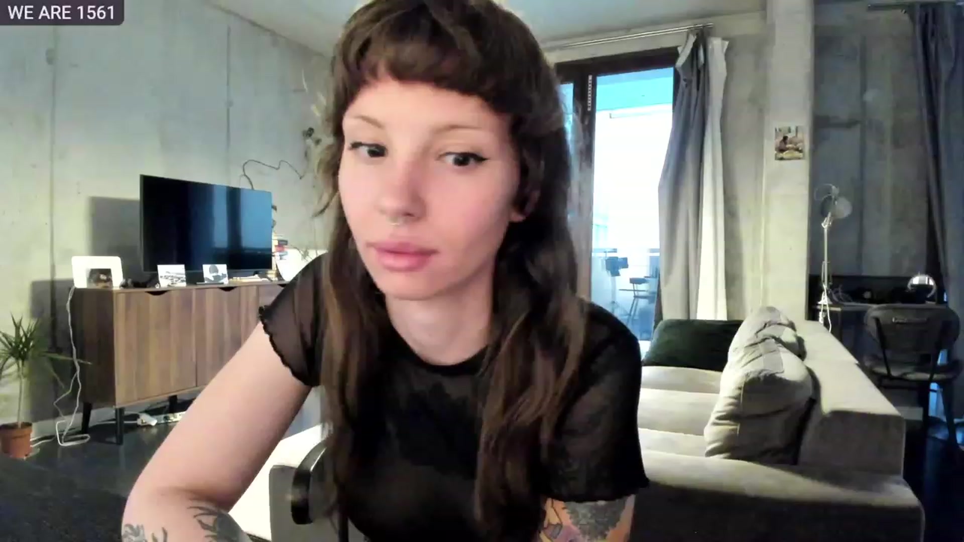 Gallery image thumbnail from SassySuz_'s myfreecams stream on, 06/28/2023, 19:38 image 12 of 20