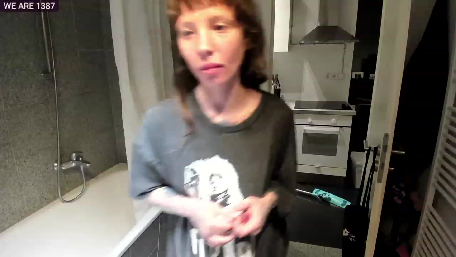 Gallery image thumbnail from SassySuz_'s myfreecams stream on, 06/29/2023, 21:31 image 9 of 20