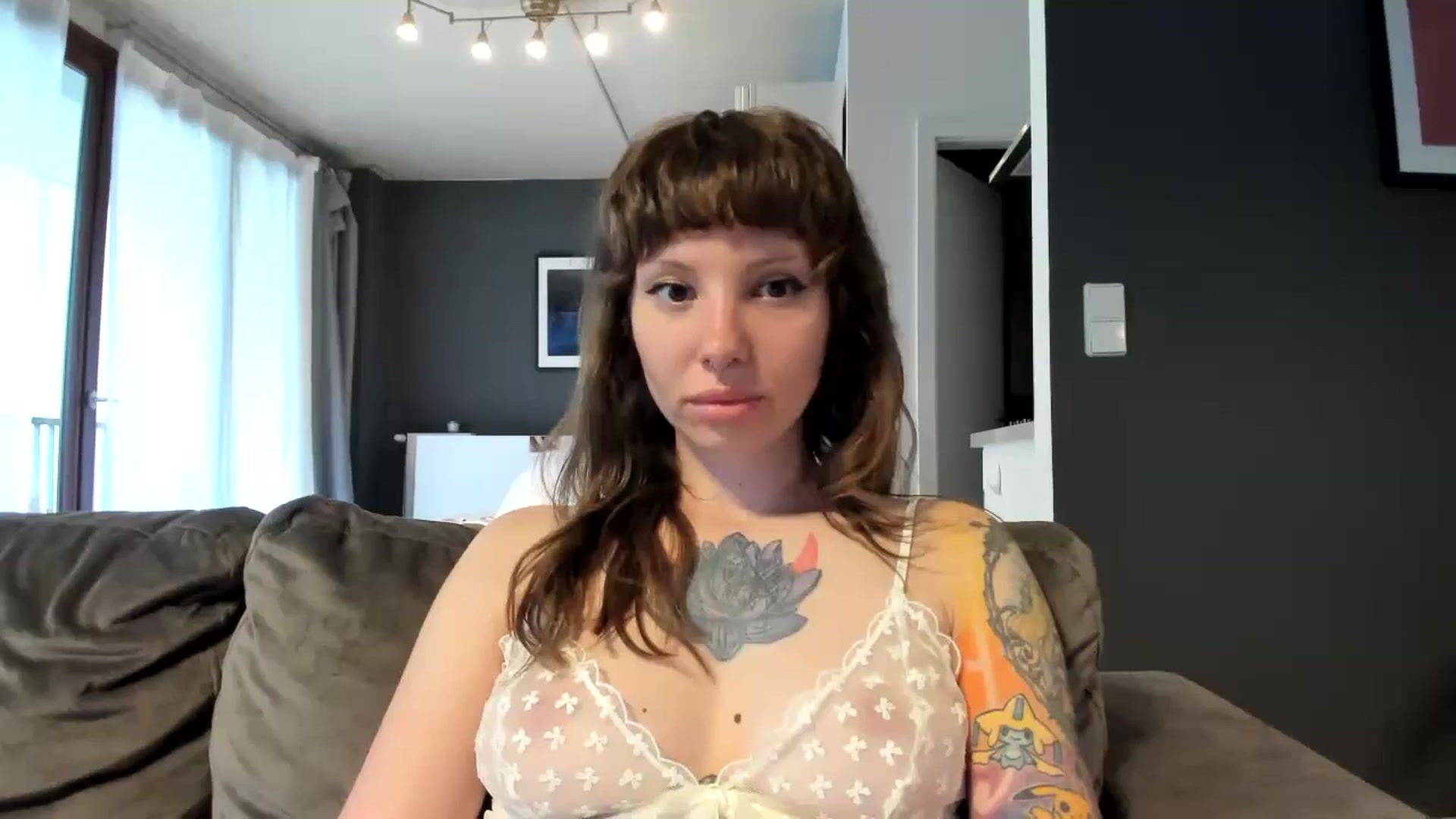 Gallery image thumbnail from SassySuz_'s myfreecams stream on, 07/03/2023, 18:56 image 3 of 20