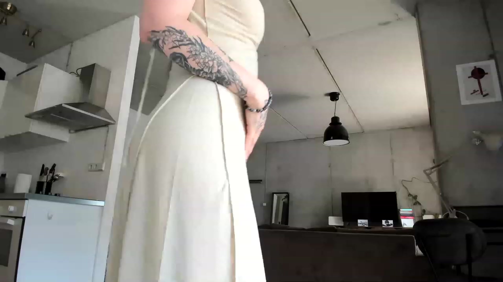 Gallery image thumbnail from SassySuz_'s myfreecams stream on, 07/09/2023, 12:52 image 12 of 20