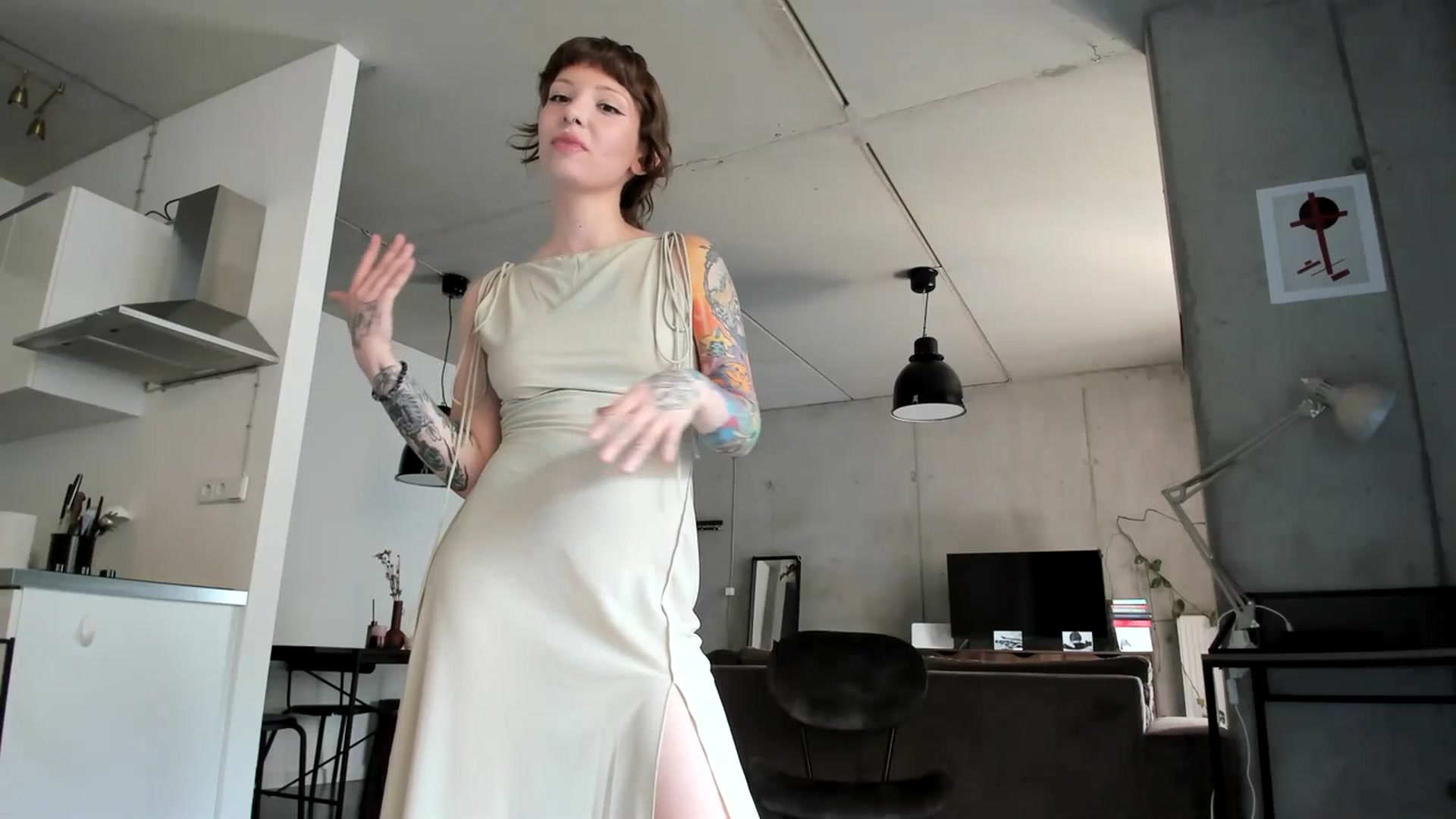 Gallery image thumbnail from SassySuz_'s myfreecams stream on, 07/09/2023, 14:29 image 18 of 20