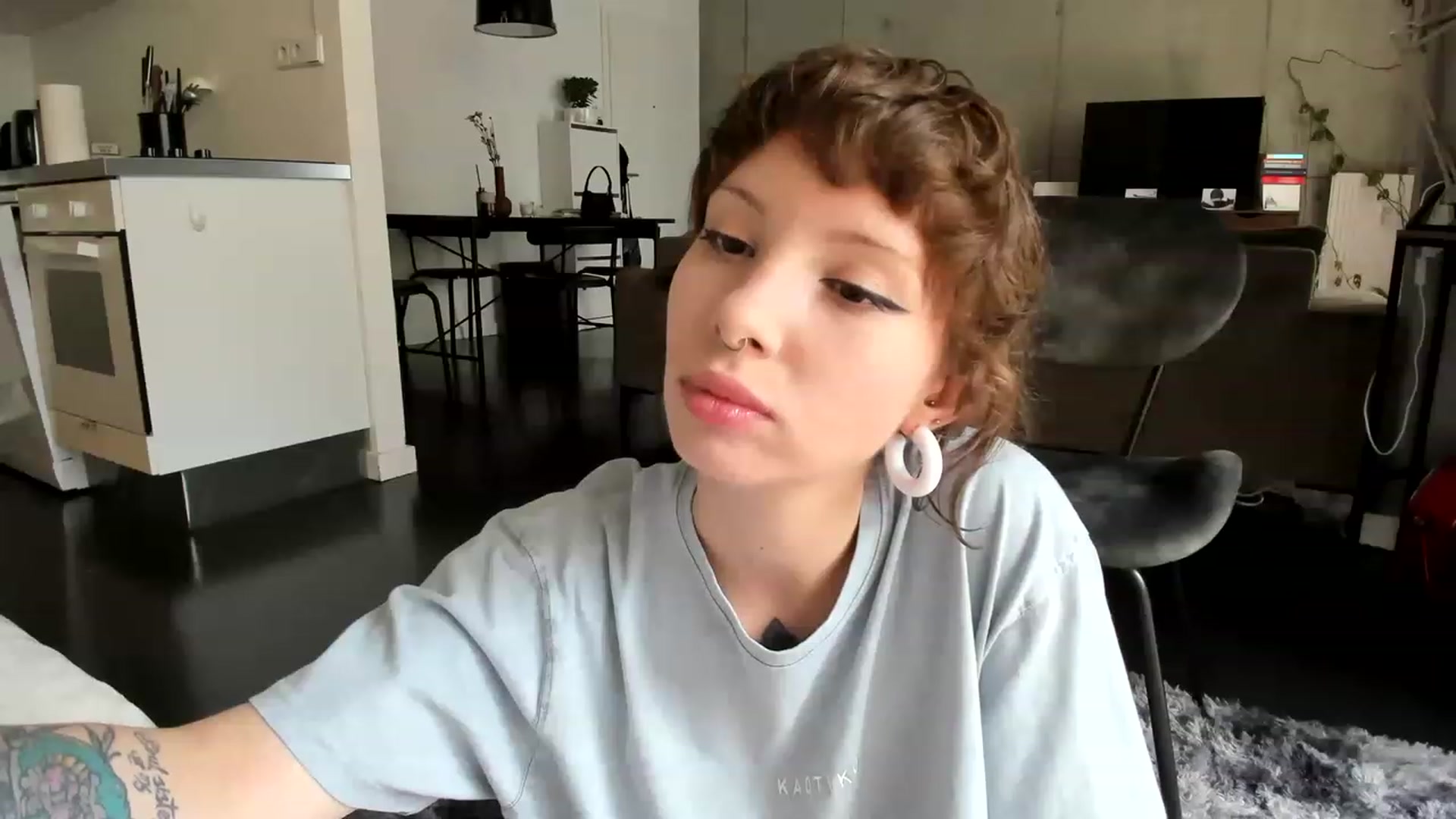 Gallery image thumbnail from SassySuz_'s myfreecams stream on, 07/10/2023, 14:56 image 6 of 20