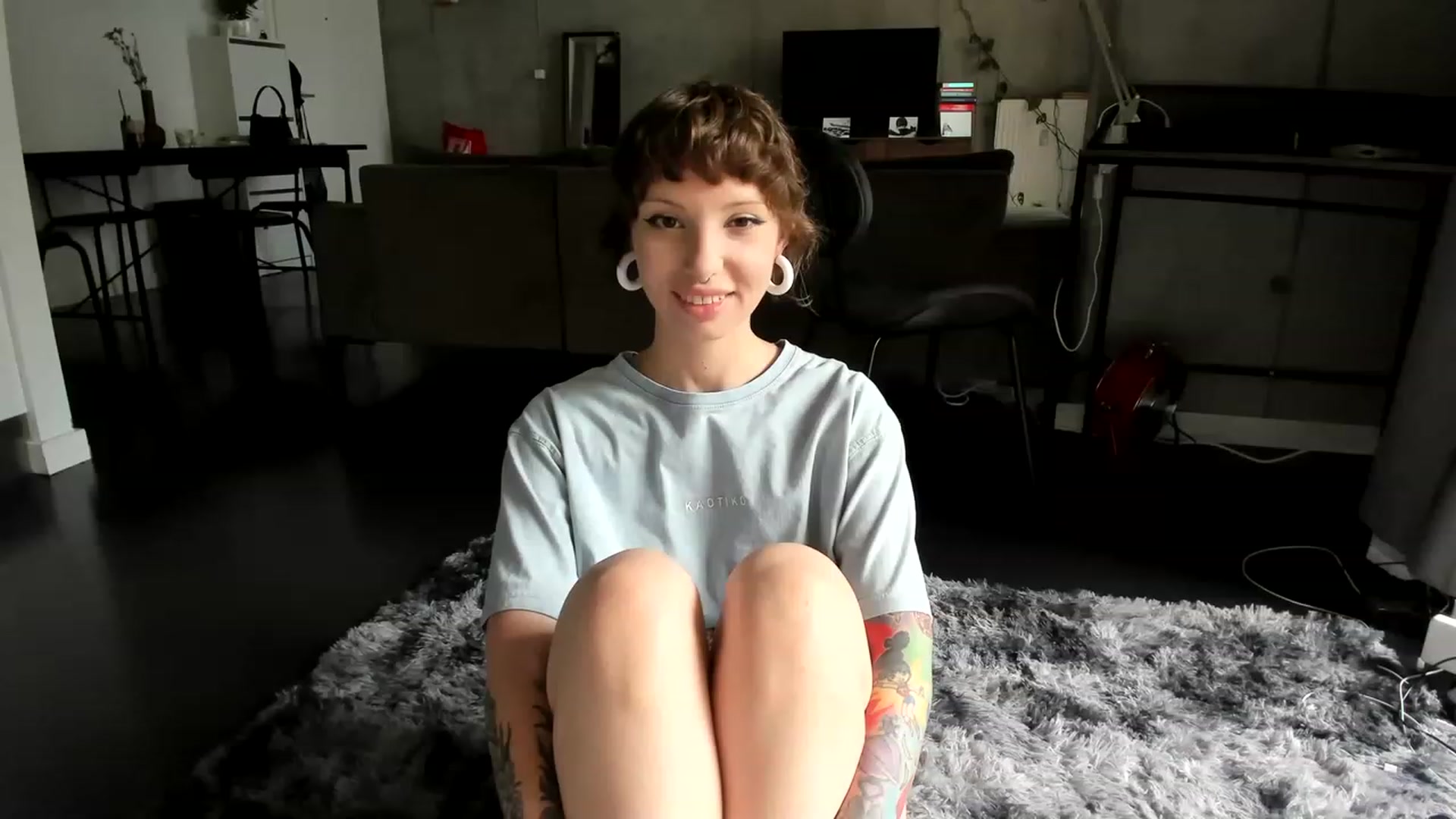 Gallery image thumbnail from SassySuz_'s myfreecams stream on, 07/10/2023, 14:56 image 1 of 20