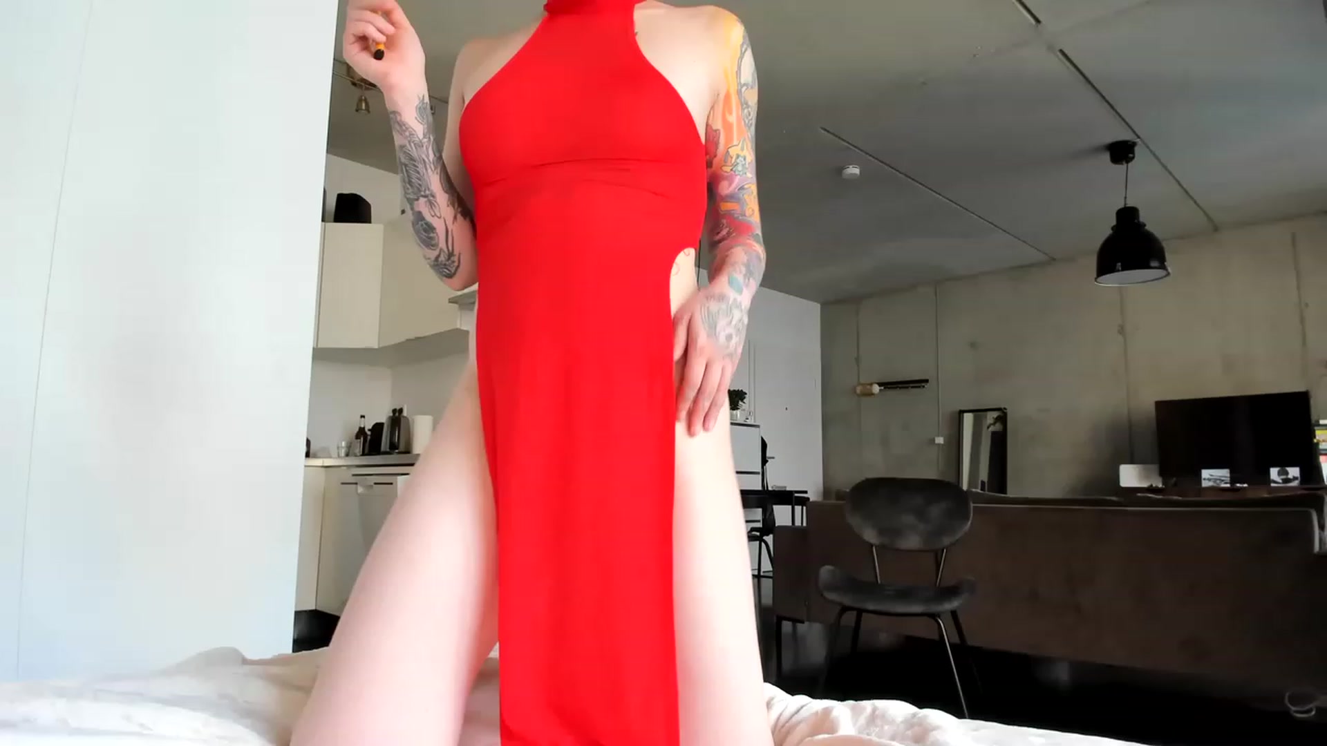 Gallery image thumbnail from SassySuz_'s myfreecams stream on, 07/13/2023, 17:10 image 5 of 20