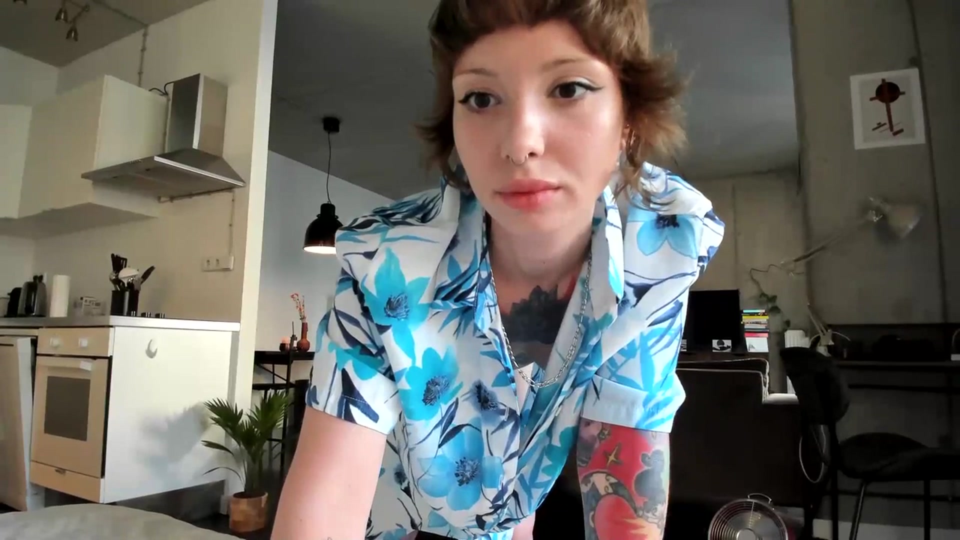 Gallery image thumbnail from SassySuz_'s myfreecams stream on, 07/16/2023, 19:00 image 2 of 20
