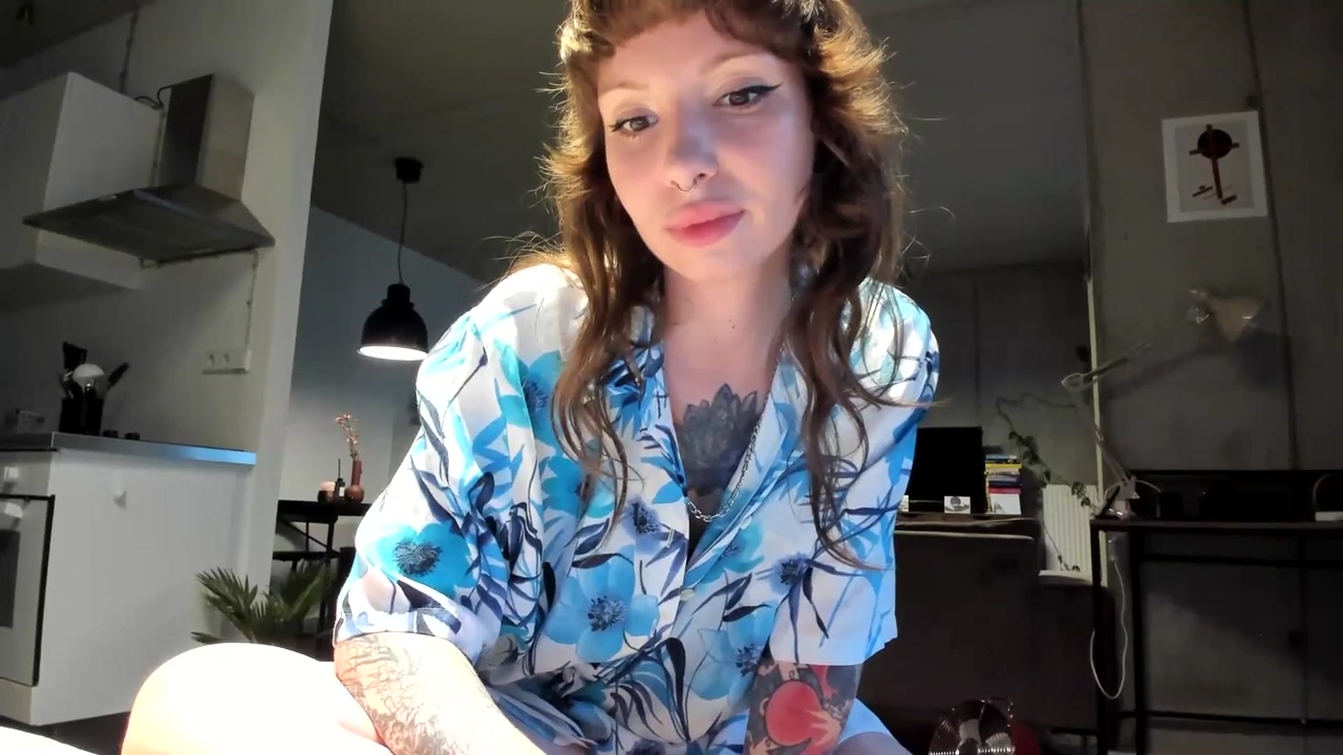 Gallery image thumbnail from SassySuz_'s myfreecams stream on, 07/16/2023, 20:01 image 4 of 20