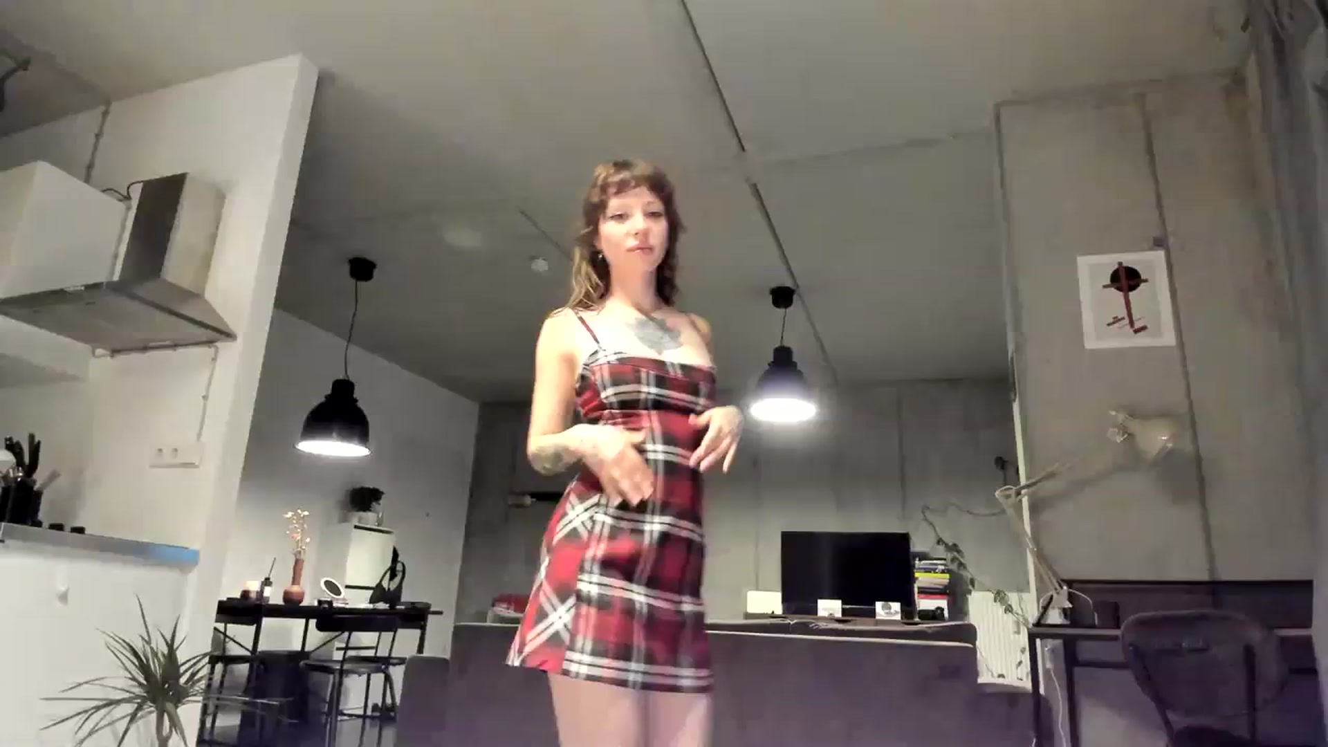 Gallery image thumbnail from SassySuz_'s myfreecams stream on, 07/24/2023, 18:35 image 1 of 20