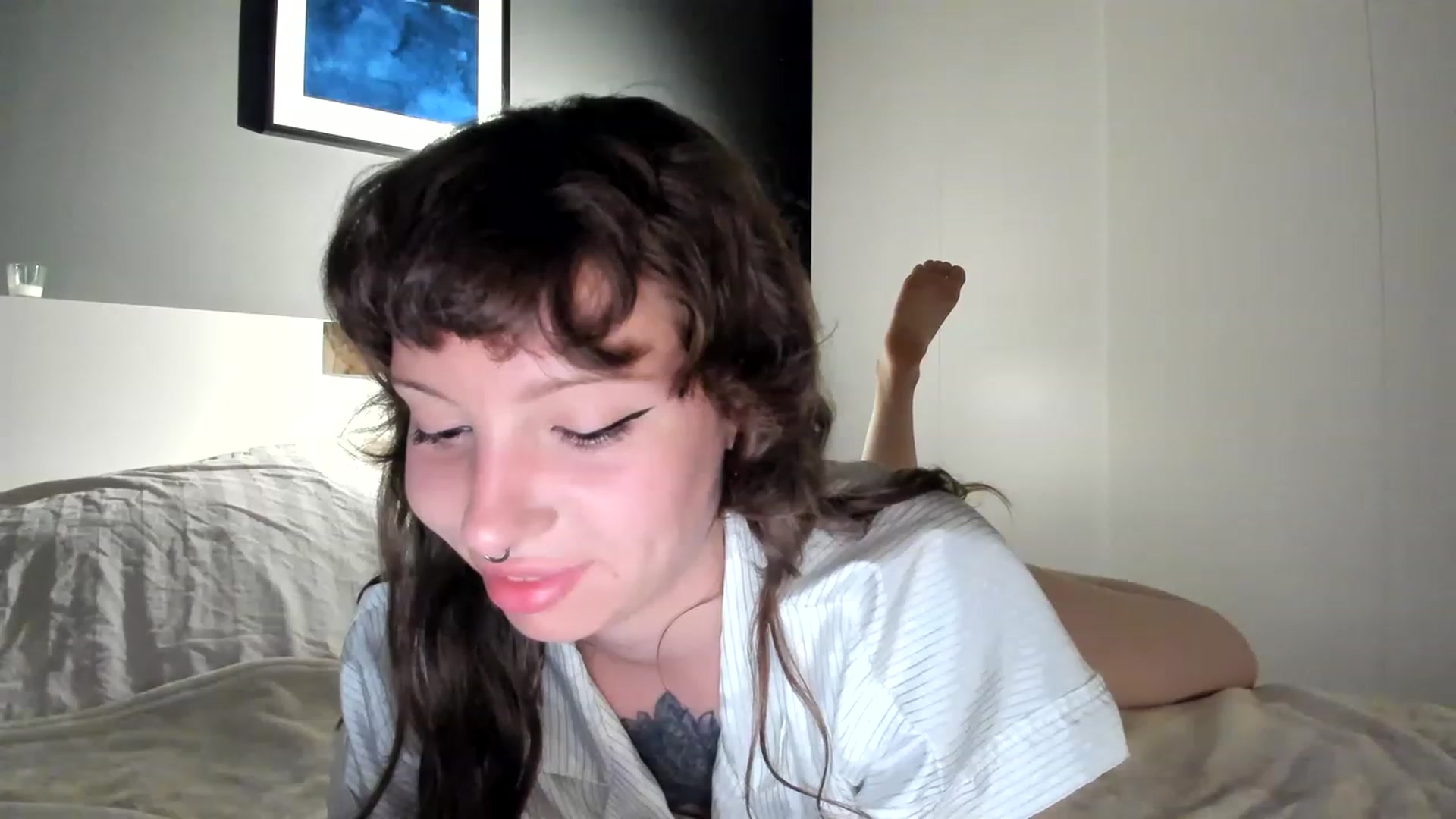 Gallery image thumbnail from SassySuz_'s myfreecams stream on, 08/03/2023, 20:27 image 15 of 20