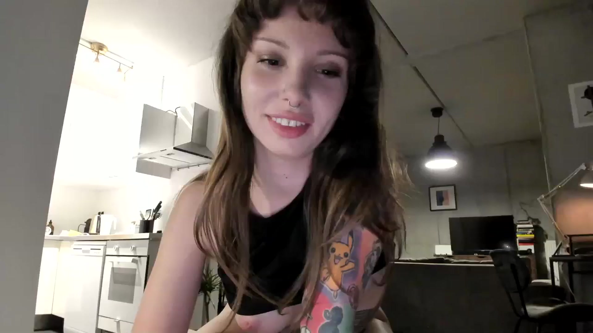 Gallery image thumbnail from SassySuz_'s myfreecams stream on, 08/06/2023, 20:58 image 1 of 20