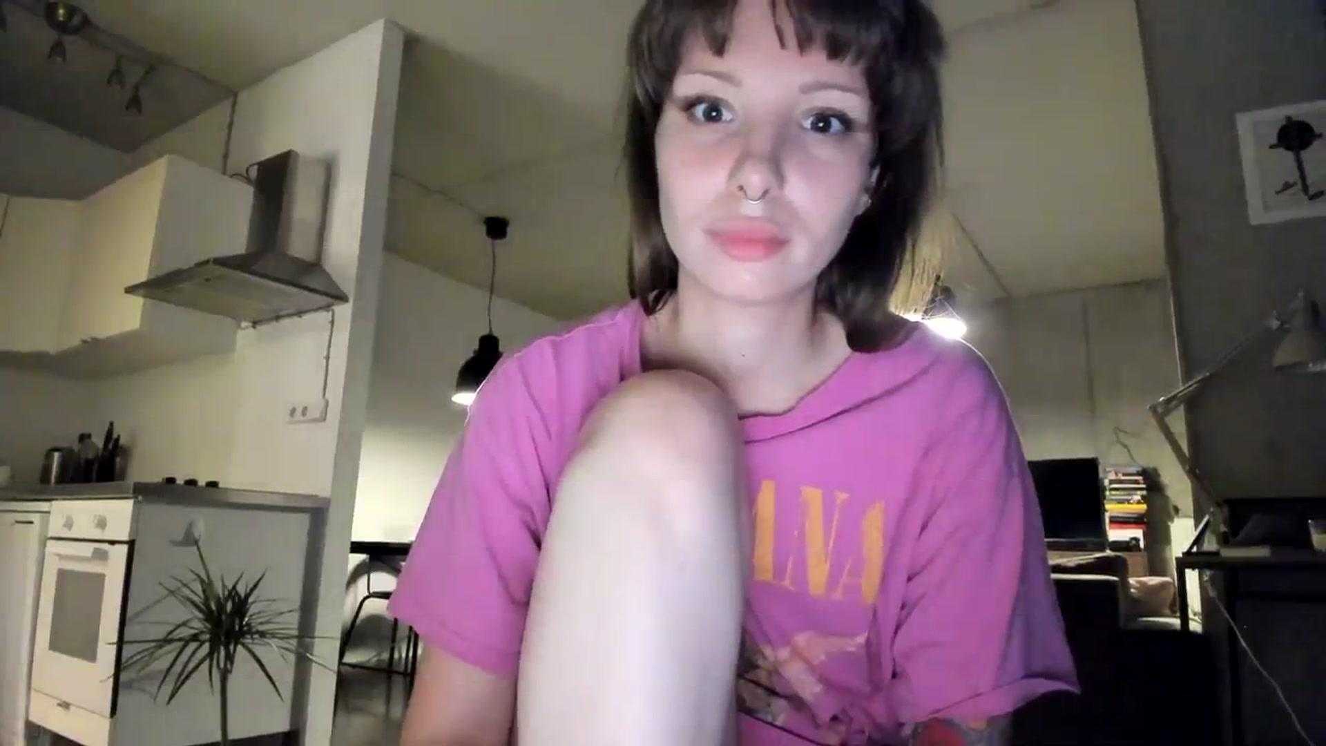 Gallery image thumbnail from SassySuz_'s myfreecams stream on, 08/14/2023, 19:22 image 9 of 20