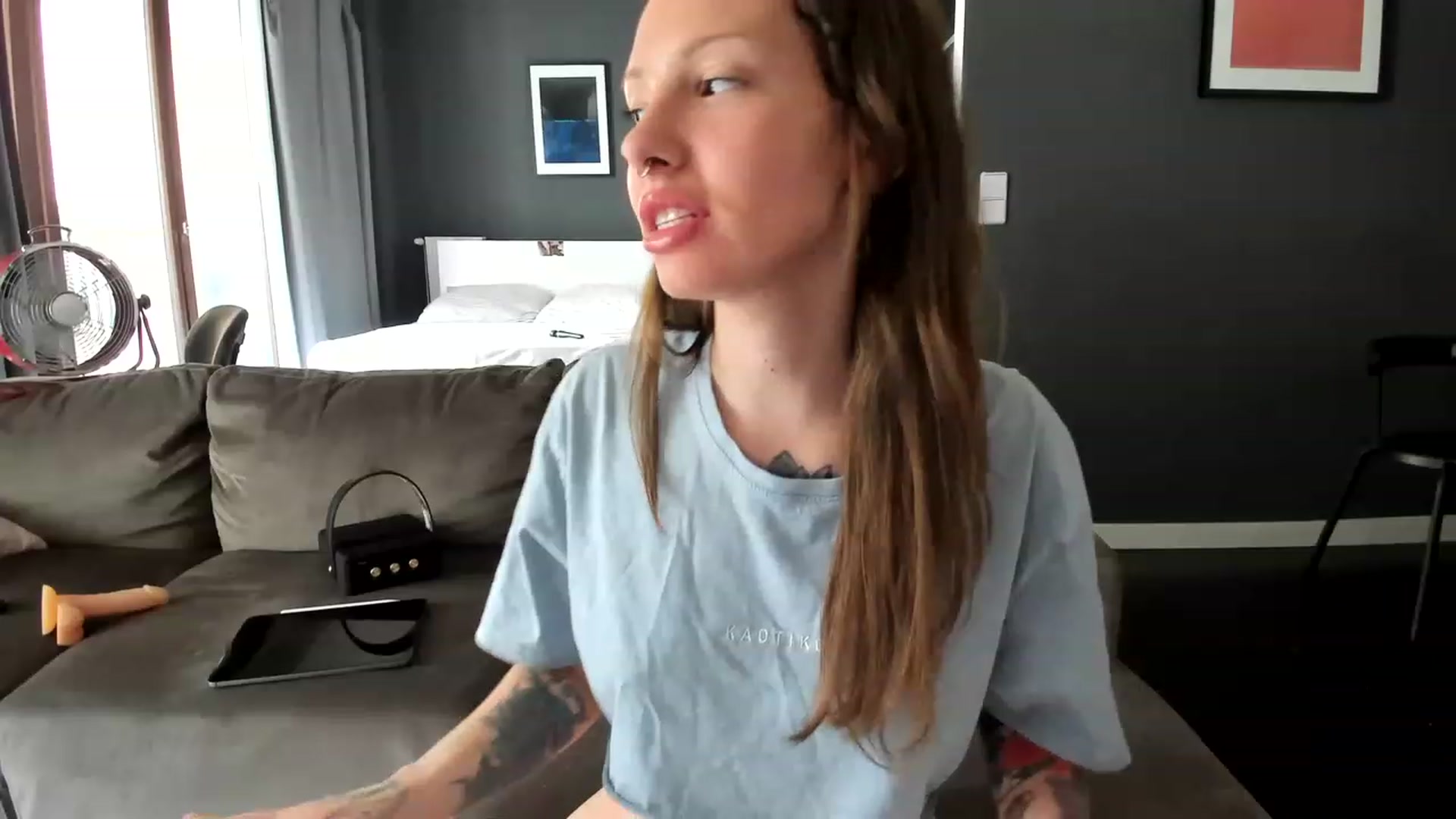 Gallery image thumbnail from SassySuz_'s myfreecams stream on, 08/18/2023, 15:44 image 7 of 20