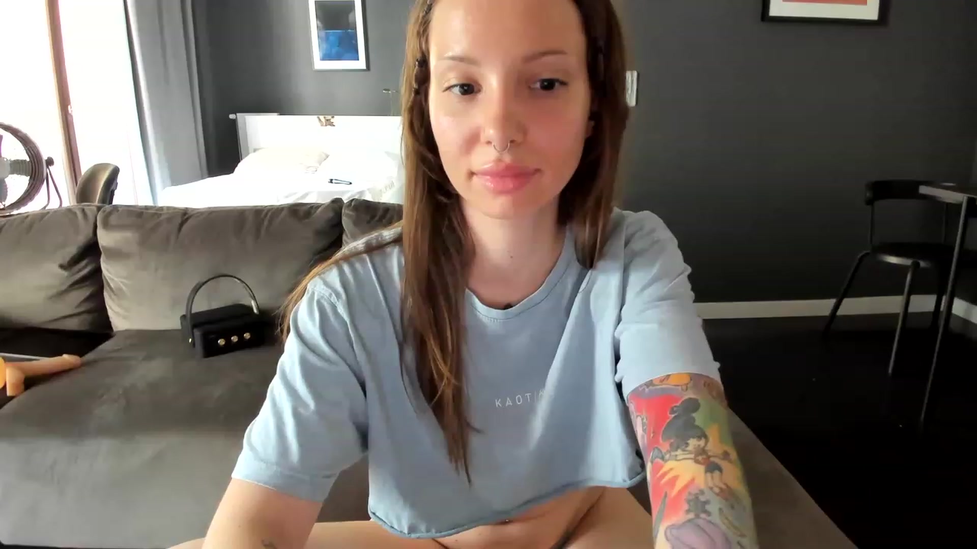 Gallery image thumbnail from SassySuz_'s myfreecams stream on, 08/18/2023, 15:44 image 18 of 20