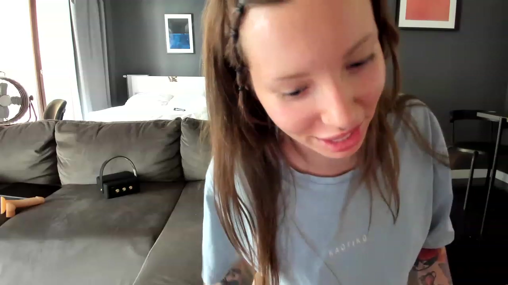 Gallery image thumbnail from SassySuz_'s myfreecams stream on, 08/18/2023, 15:44 image 15 of 20