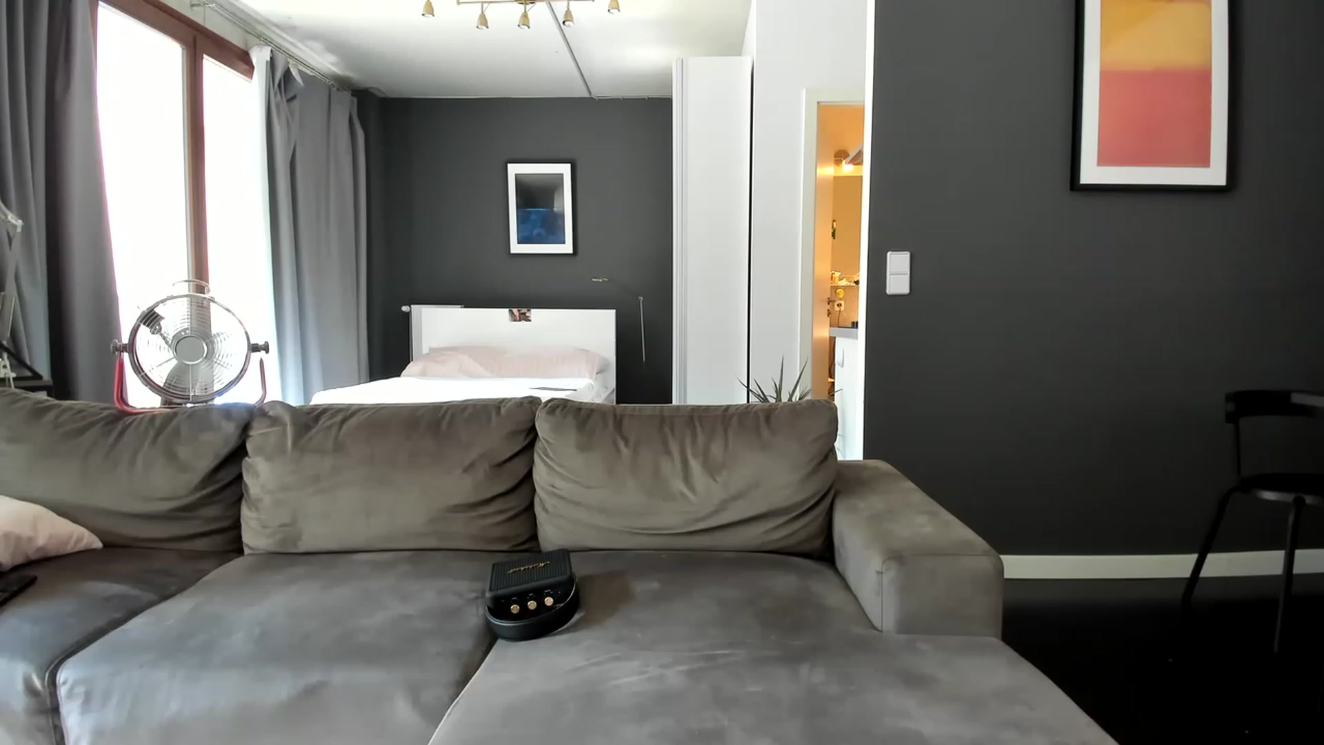 Gallery image thumbnail from SassySuz_'s myfreecams stream on, 08/19/2023, 11:35 image 16 of 20