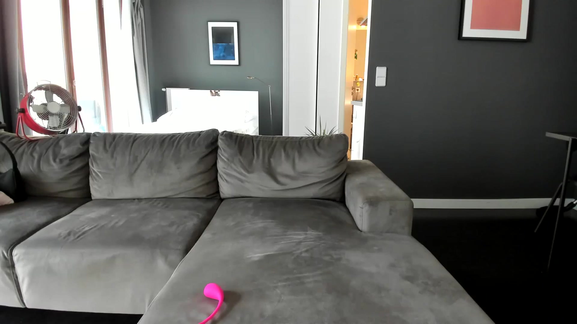 Gallery image thumbnail from SassySuz_'s myfreecams stream on, 08/21/2023, 12:33 image 13 of 20