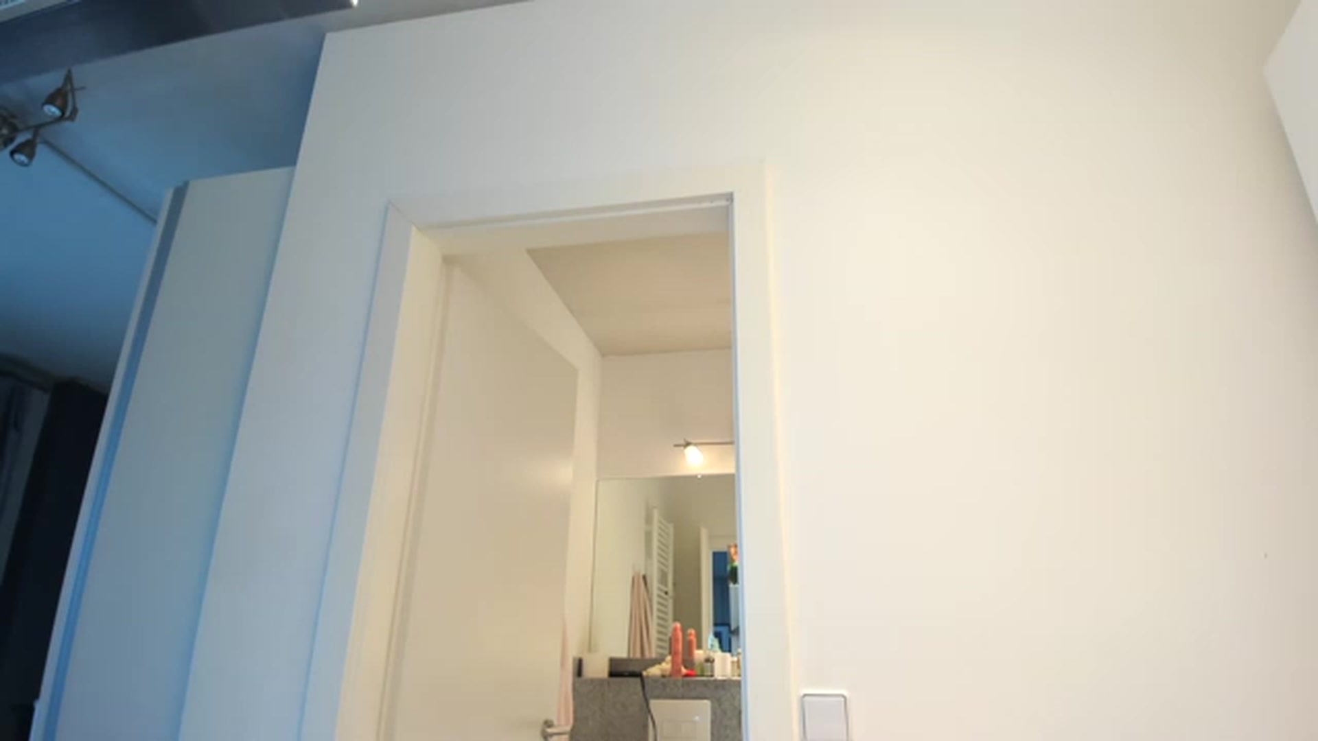 Gallery image thumbnail from SassySuz_'s myfreecams stream on, 08/23/2023, 17:52 image 5 of 20