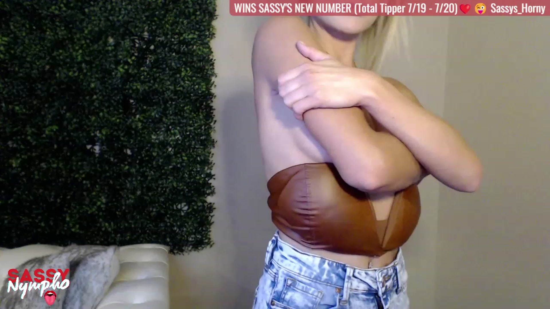 Gallery image thumbnail from Sassy_AF's myfreecams stream on, 07/22/2023, 10:42 image 9 of 20