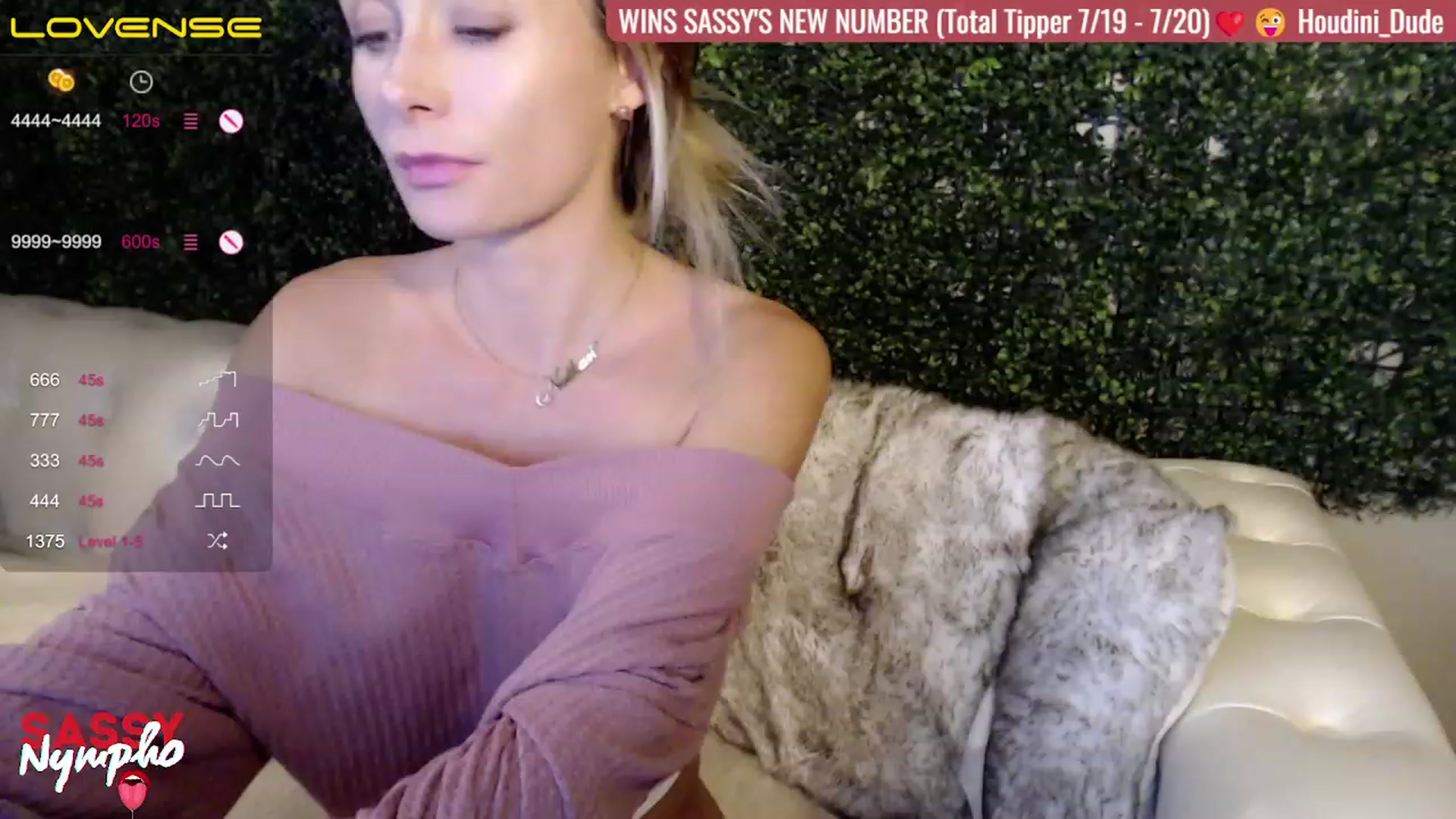 Gallery image thumbnail from Sassy_AF's myfreecams stream on, 07/22/2023, 13:43 image 3 of 20