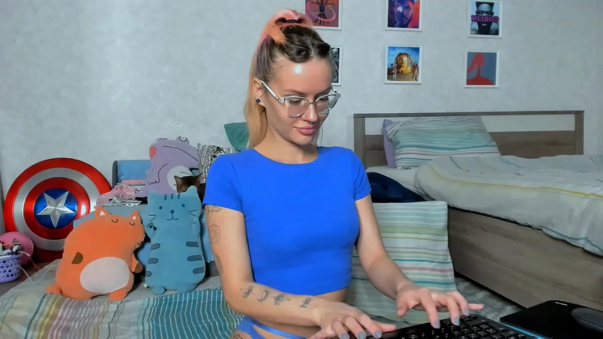 Gallery image thumbnail from Sassy_Chloe's myfreecams stream on, 05/22/2023, 10:23 image 6 of 20