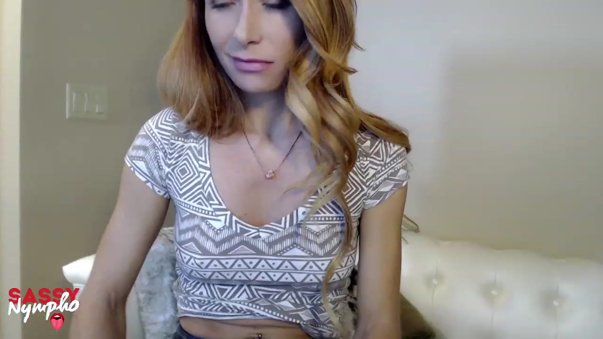 Gallery image thumbnail from Sassy_Nympho's myfreecams stream on, 12/19/2022, 02:24 image 13 of 20