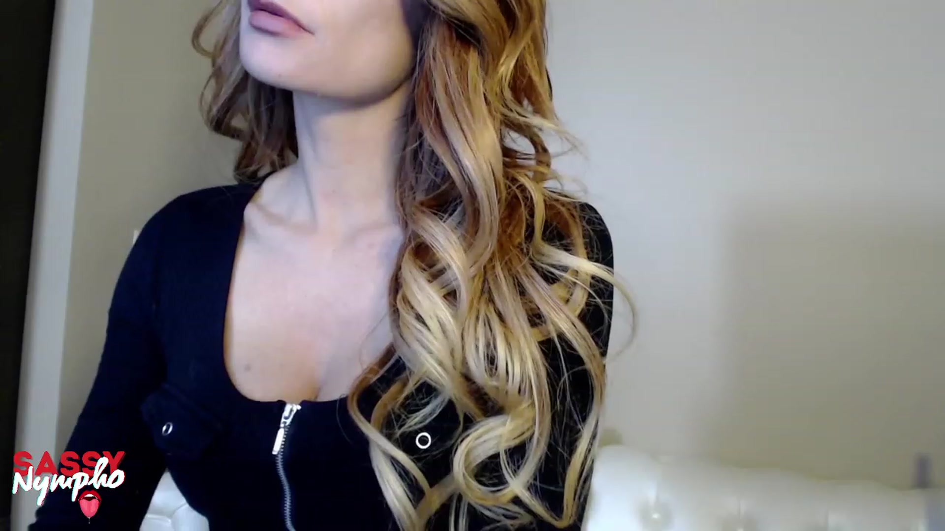 Gallery image thumbnail from Sassy_Nympho's myfreecams stream on, 12/22/2022, 07:19 image 16 of 20