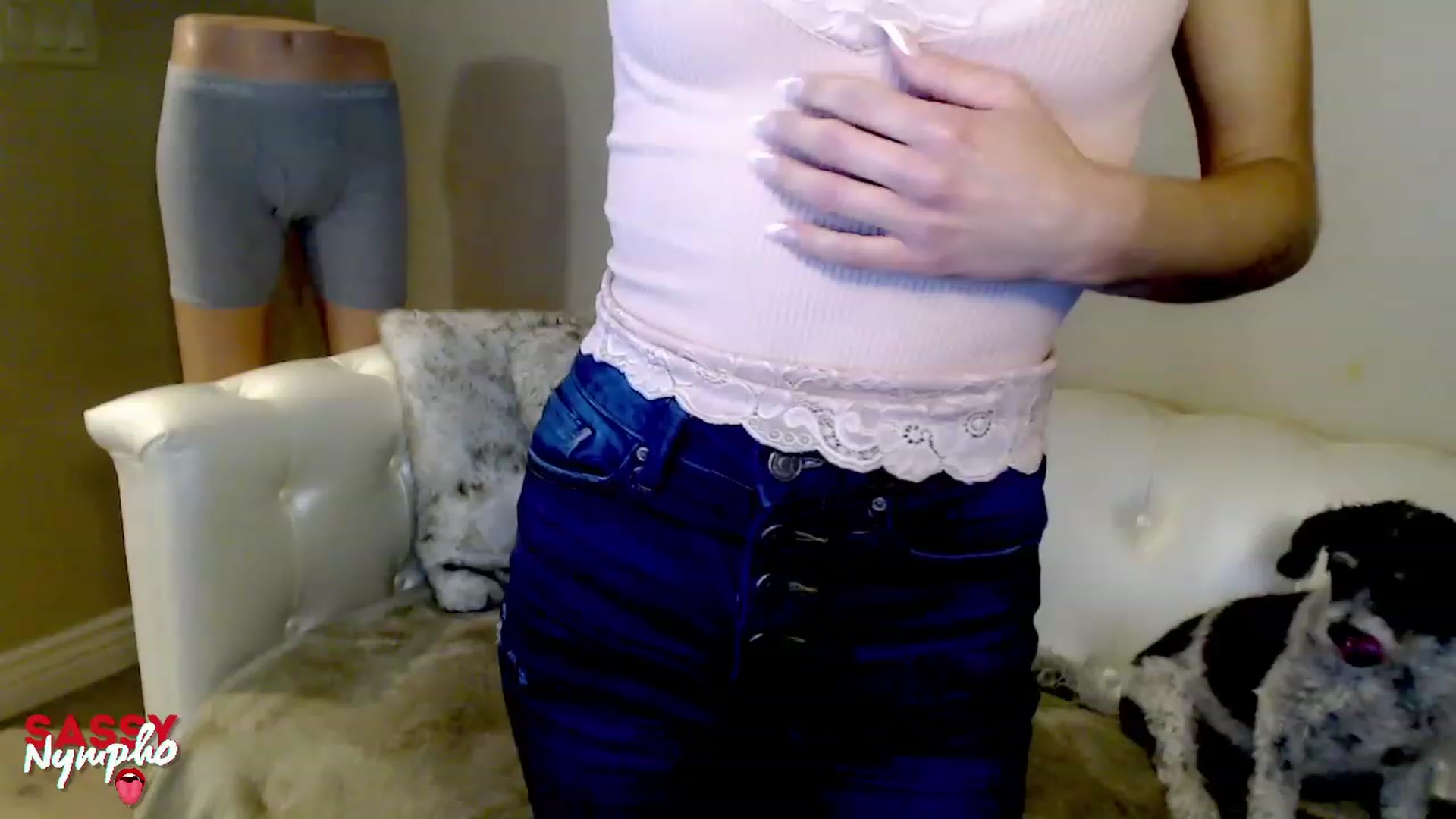 Gallery image thumbnail from Sassy_Nympho's myfreecams stream on, 01/19/2023, 10:58 image 17 of 20