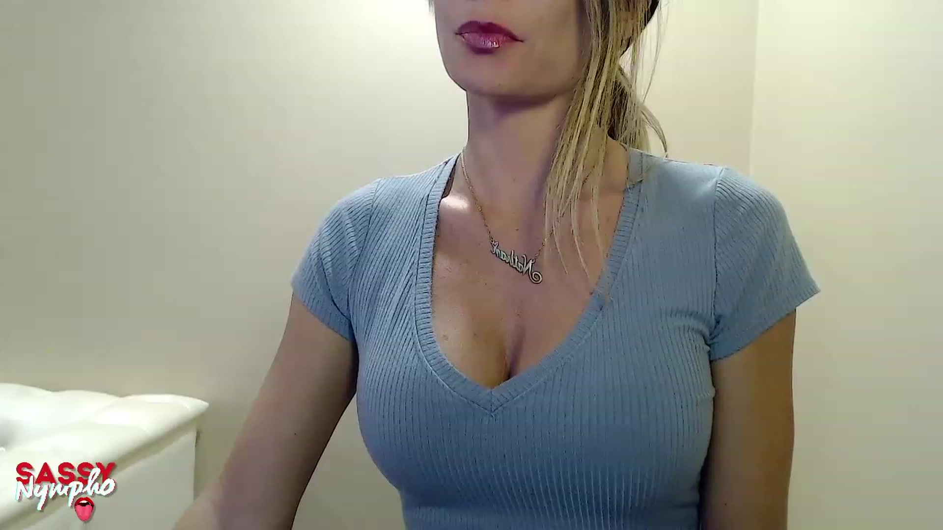 Gallery image thumbnail from Sassy_Nympho's myfreecams stream on, 04/06/2023, 18:22 image 19 of 20