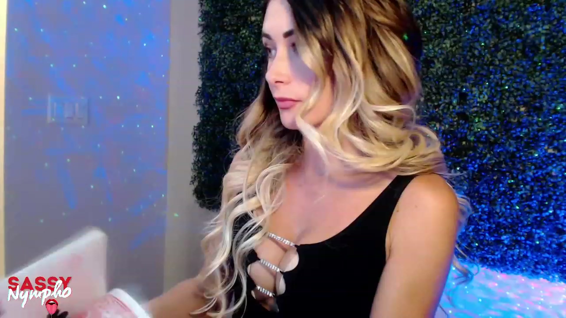 Gallery image thumbnail from Sassy_Nympho's myfreecams stream on, 07/02/2023, 13:13 image 16 of 20