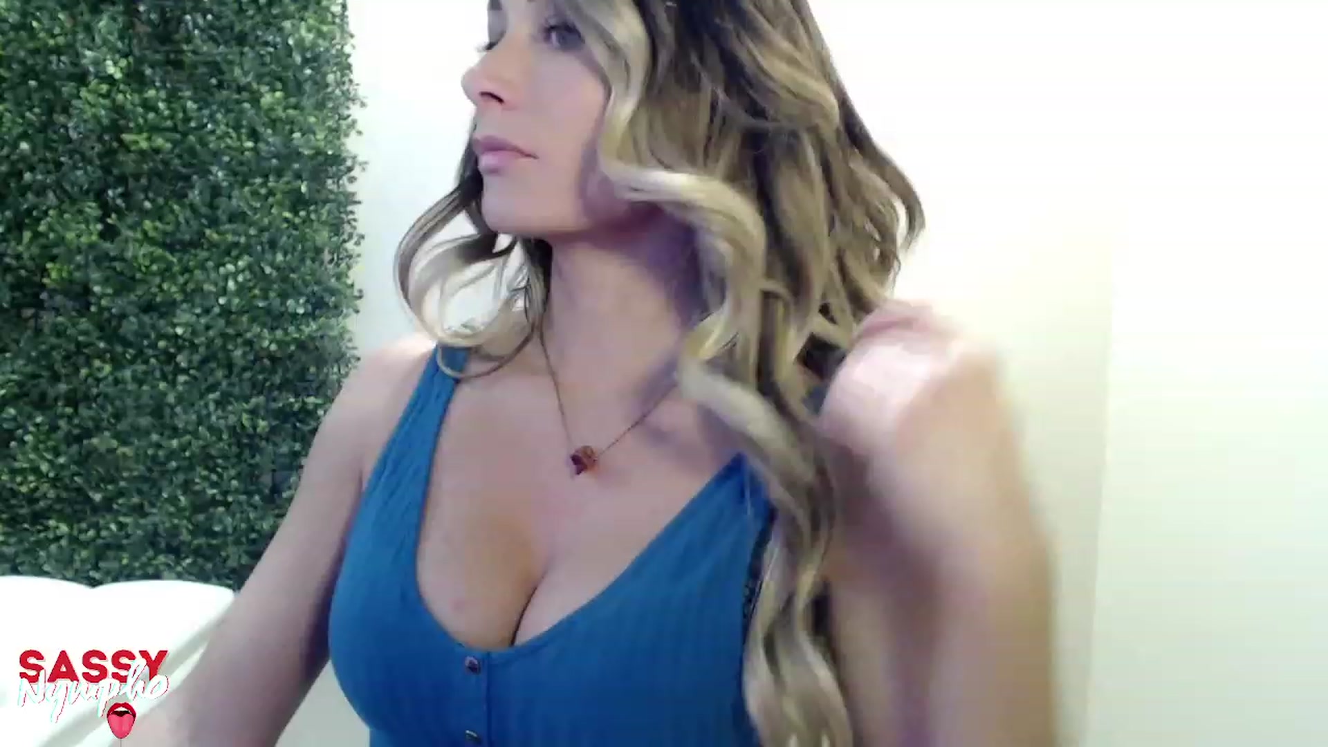 Gallery image thumbnail from Sassy_Nympho's myfreecams stream on, 08/06/2023, 07:09 image 3 of 20
