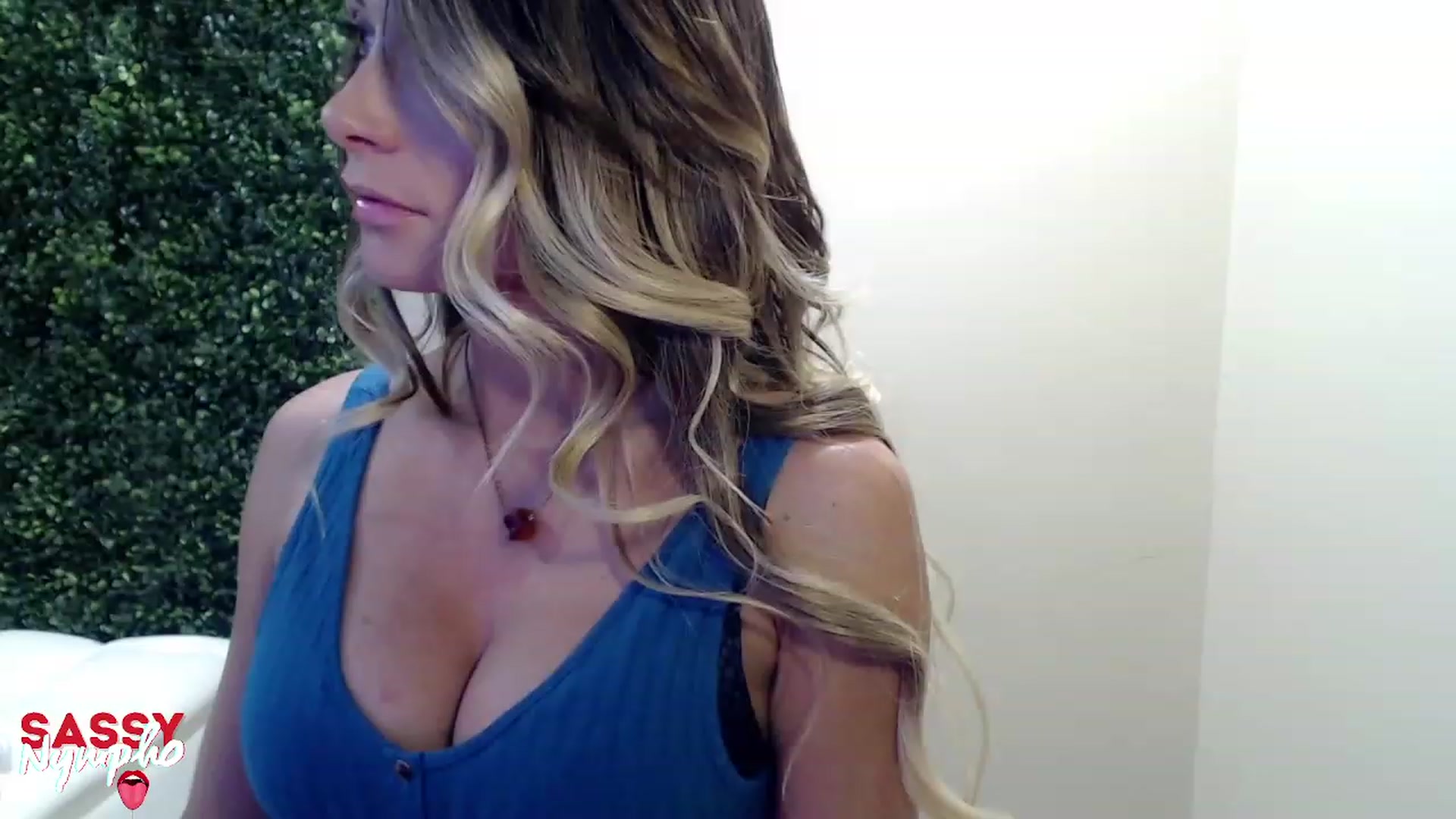 Gallery image thumbnail from Sassy_Nympho's myfreecams stream on, 08/06/2023, 07:09 image 12 of 20