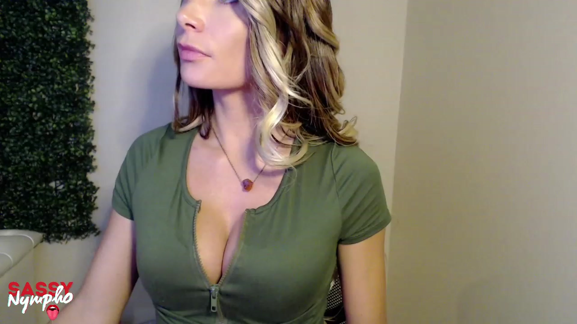 Gallery image thumbnail from Sassy_Nympho's myfreecams stream on, 08/06/2023, 11:57 image 12 of 20