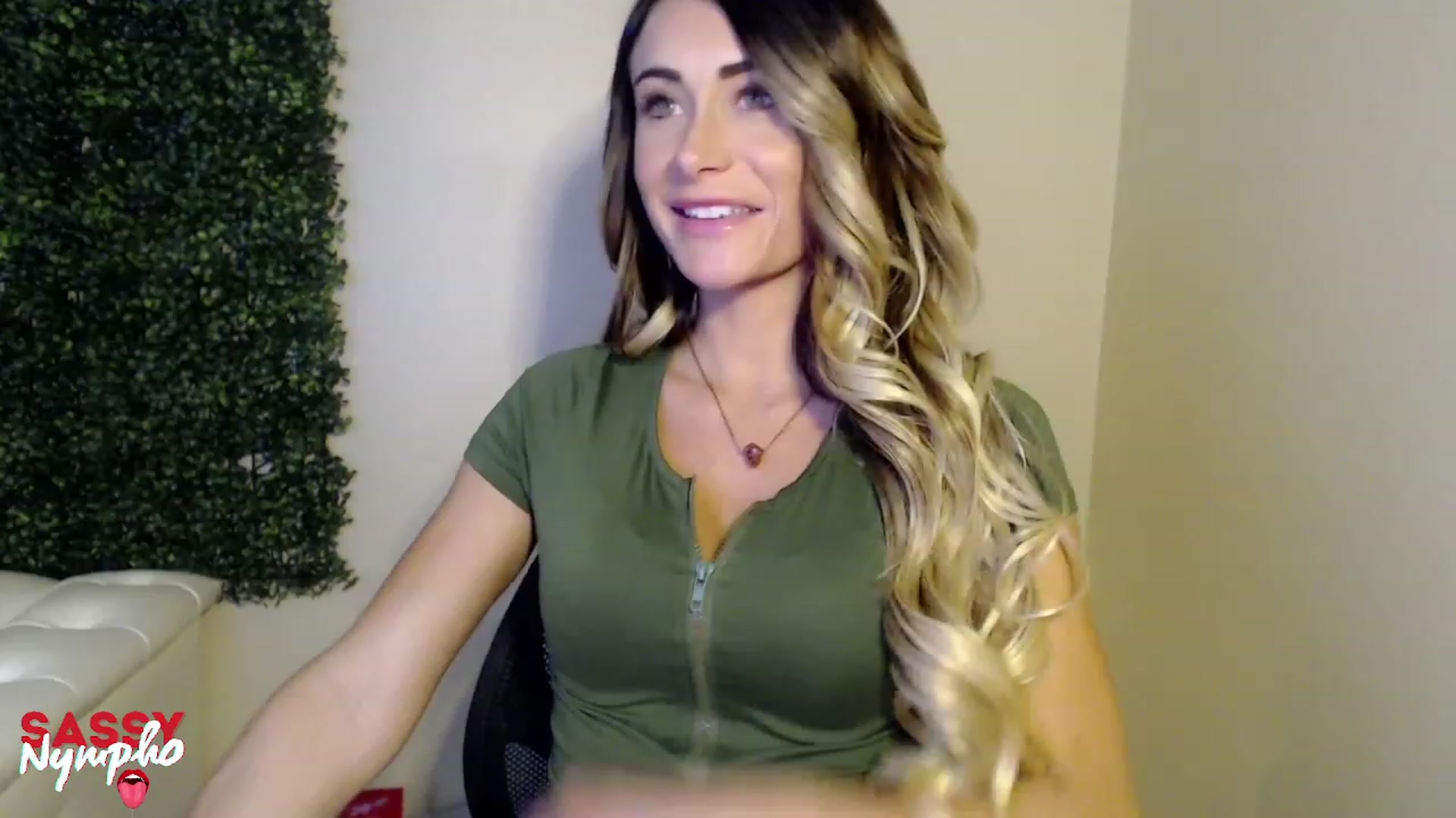 Gallery image thumbnail from Sassy_Nympho's myfreecams stream on, 08/06/2023, 11:57 image 4 of 20