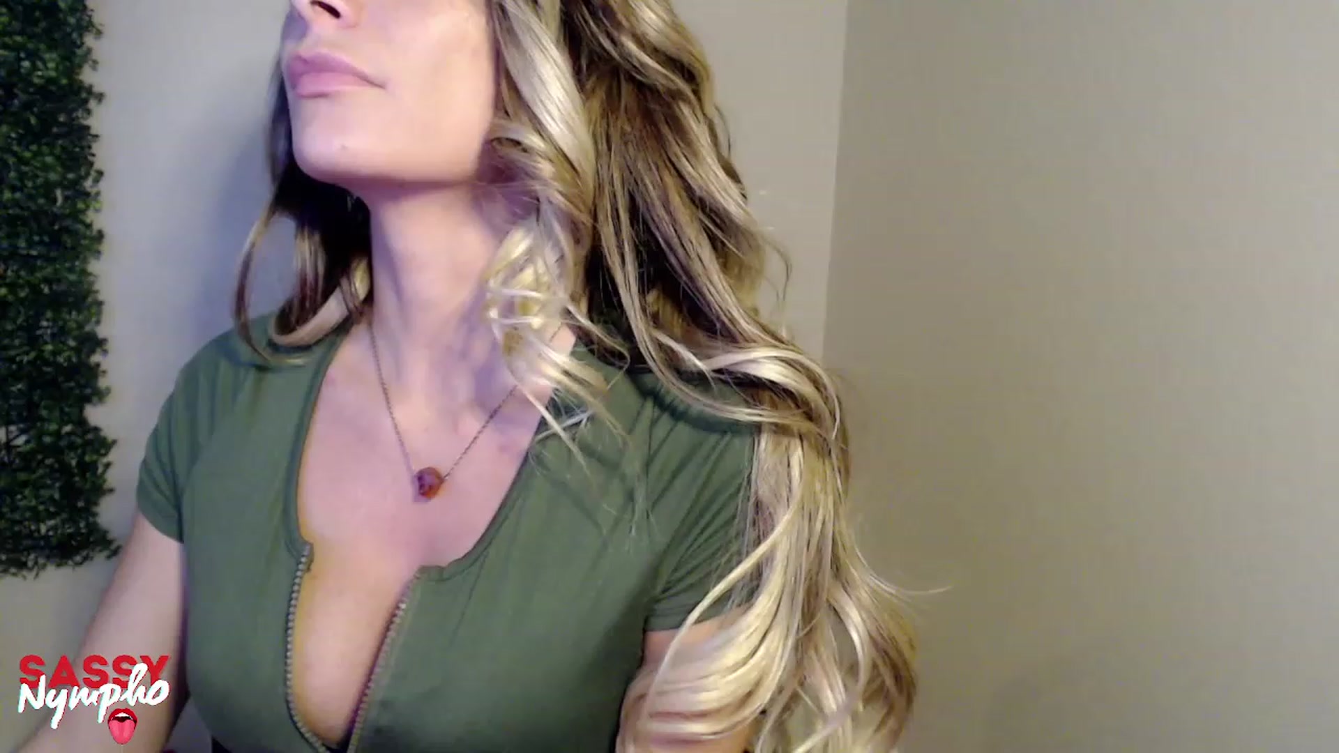 Gallery image thumbnail from Sassy_Nympho's myfreecams stream on, 08/06/2023, 11:57 image 17 of 20