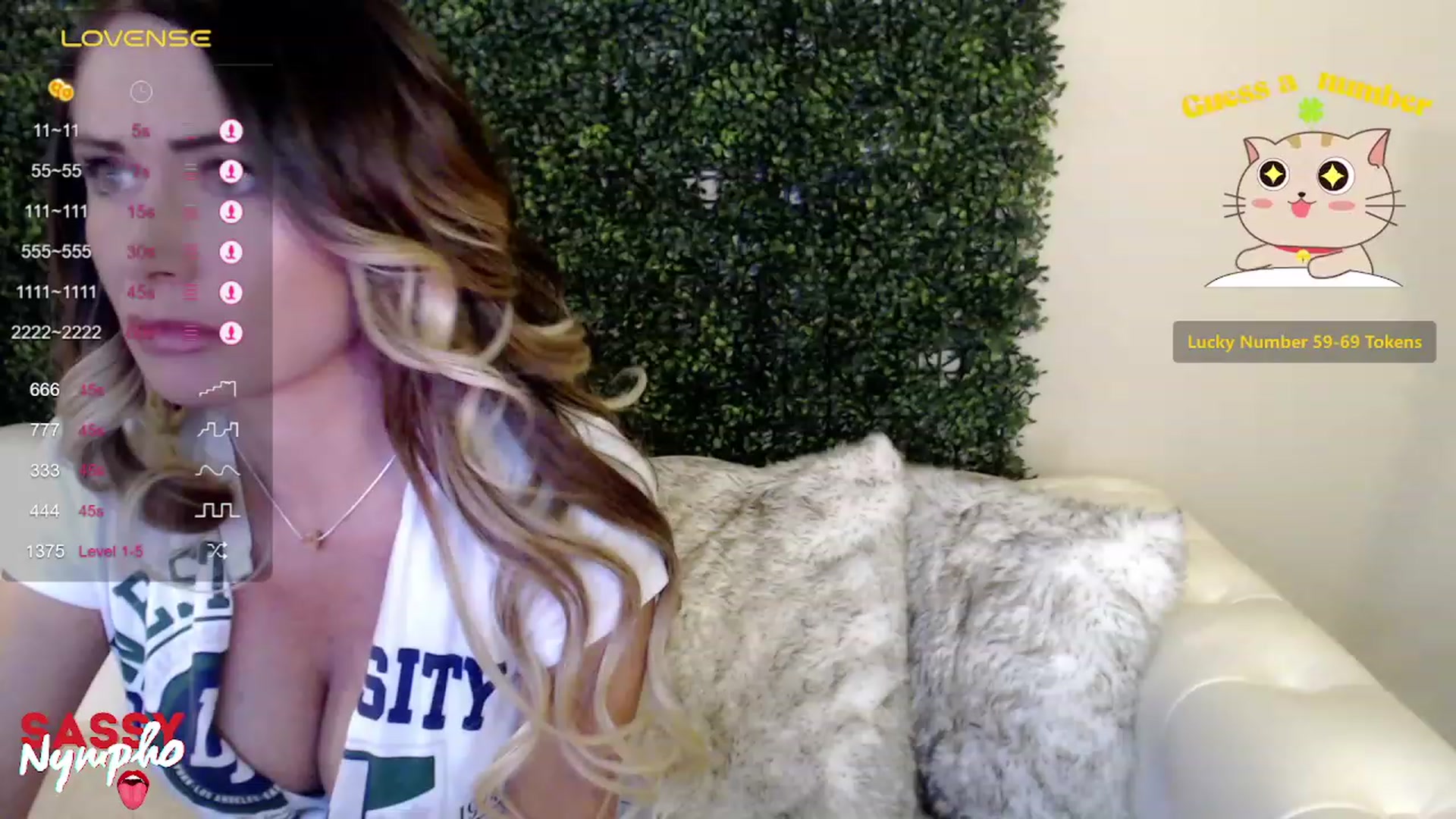 Gallery image thumbnail from Sassy_Nympho's myfreecams stream on, 08/28/2023, 07:31 image 9 of 20