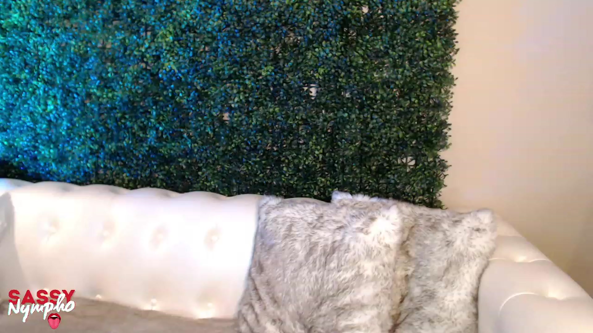 Gallery image thumbnail from Sassy_Nympho's myfreecams stream on, 08/30/2023, 04:13 image 15 of 20
