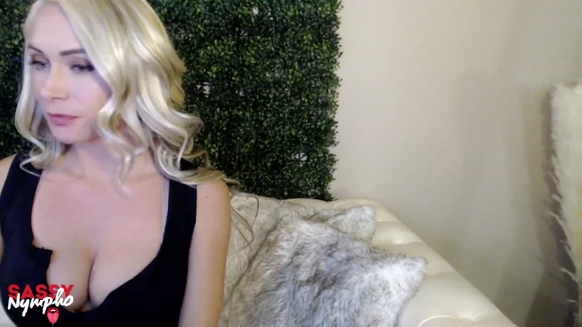 Gallery image thumbnail from Sassy_Nympho's myfreecams stream on, 09/06/2023, 07:16 image 19 of 20