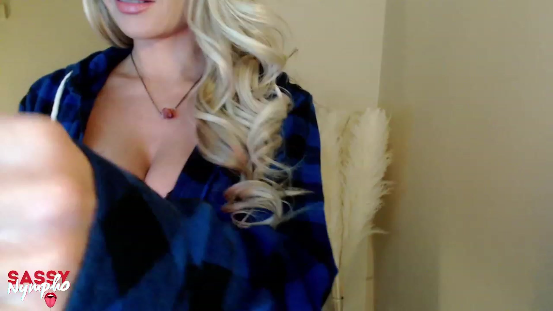 Gallery image thumbnail from Sassy_Nympho's myfreecams stream on, 09/11/2023, 07:18 image 7 of 20