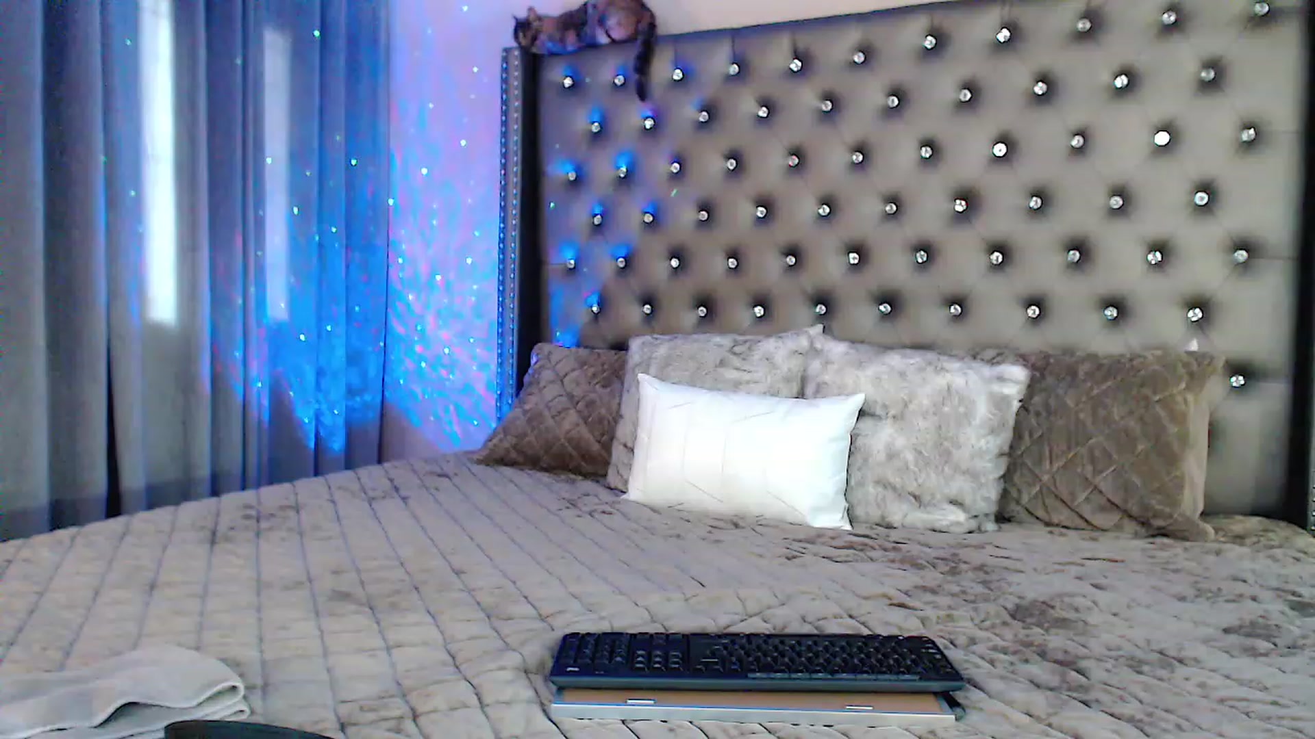 Gallery image thumbnail from Sassy_Nympho's myfreecams stream on, 10/07/2023, 13:52 image 17 of 20