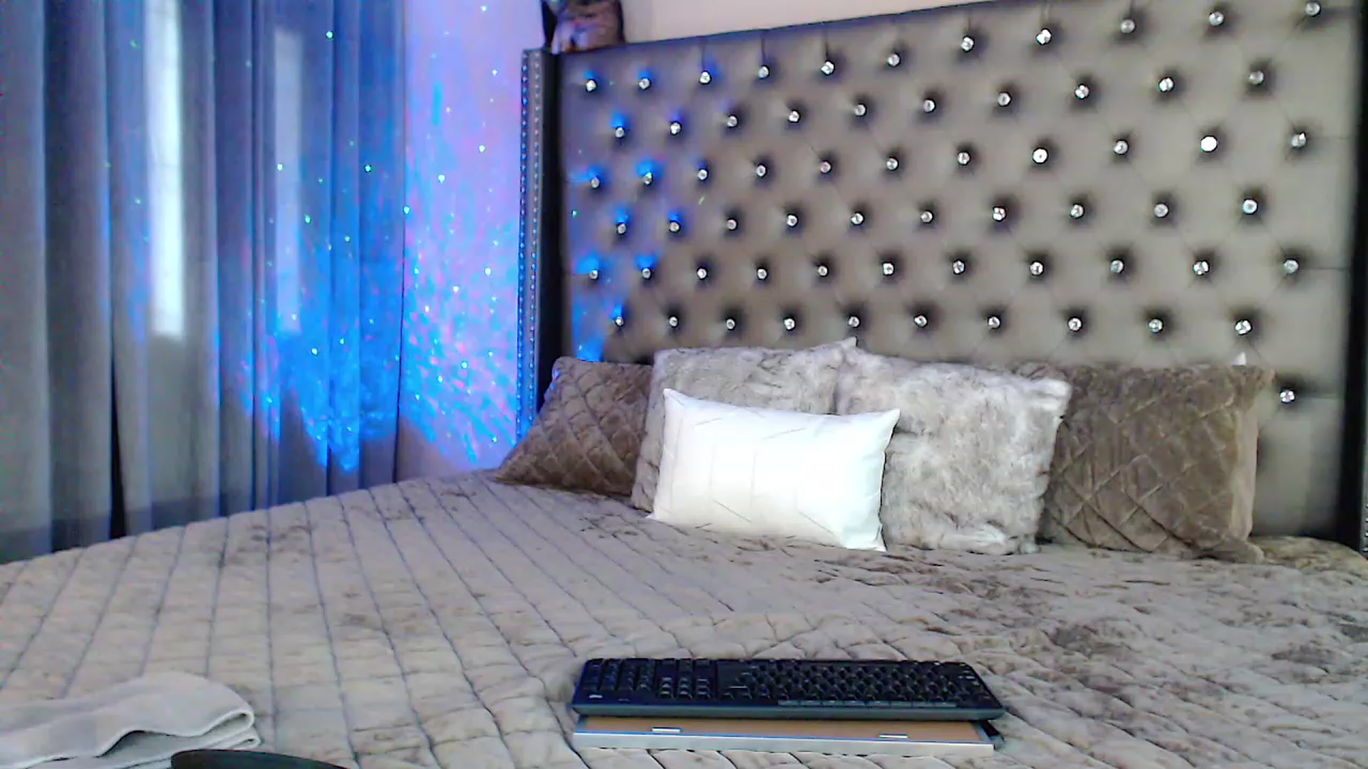 Gallery image thumbnail from Sassy_Nympho's myfreecams stream on, 10/07/2023, 13:52 image 10 of 20
