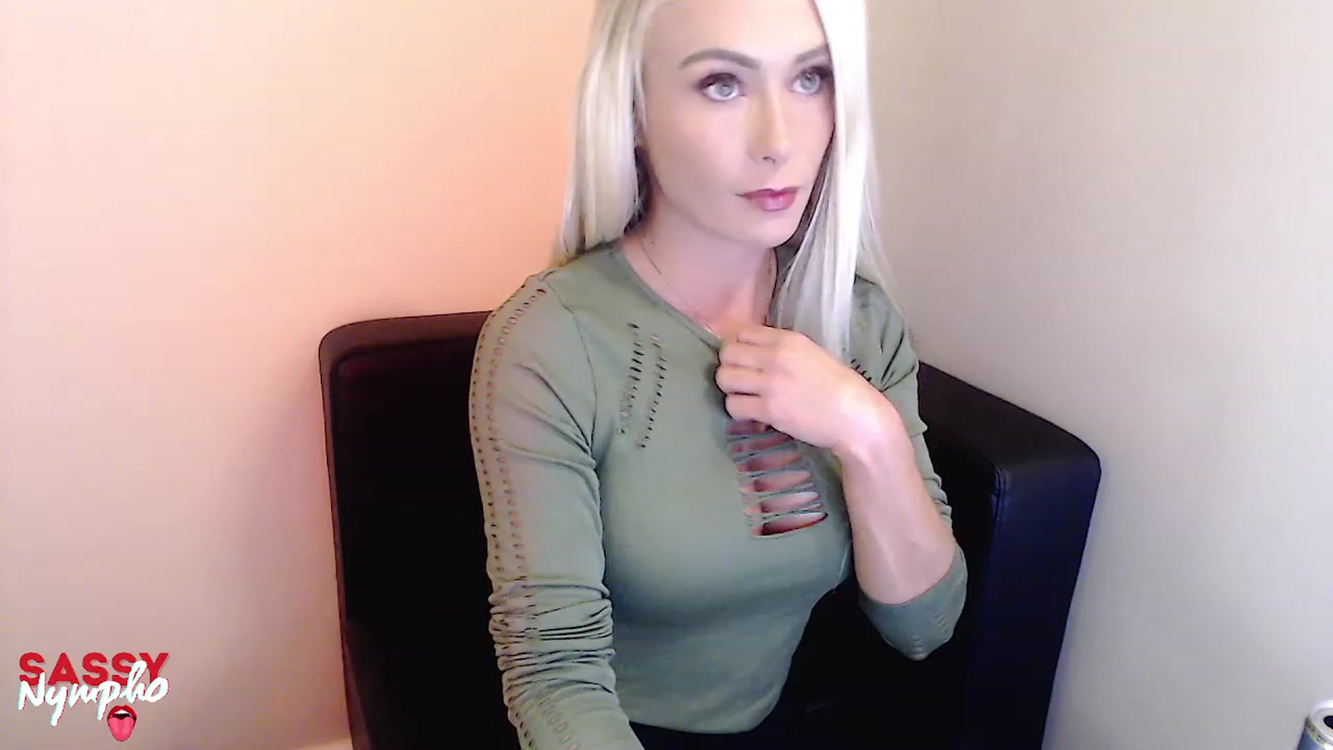 Gallery image thumbnail from Sassy_Nympho's myfreecams stream on, 12/28/2023, 02:29 image 3 of 20