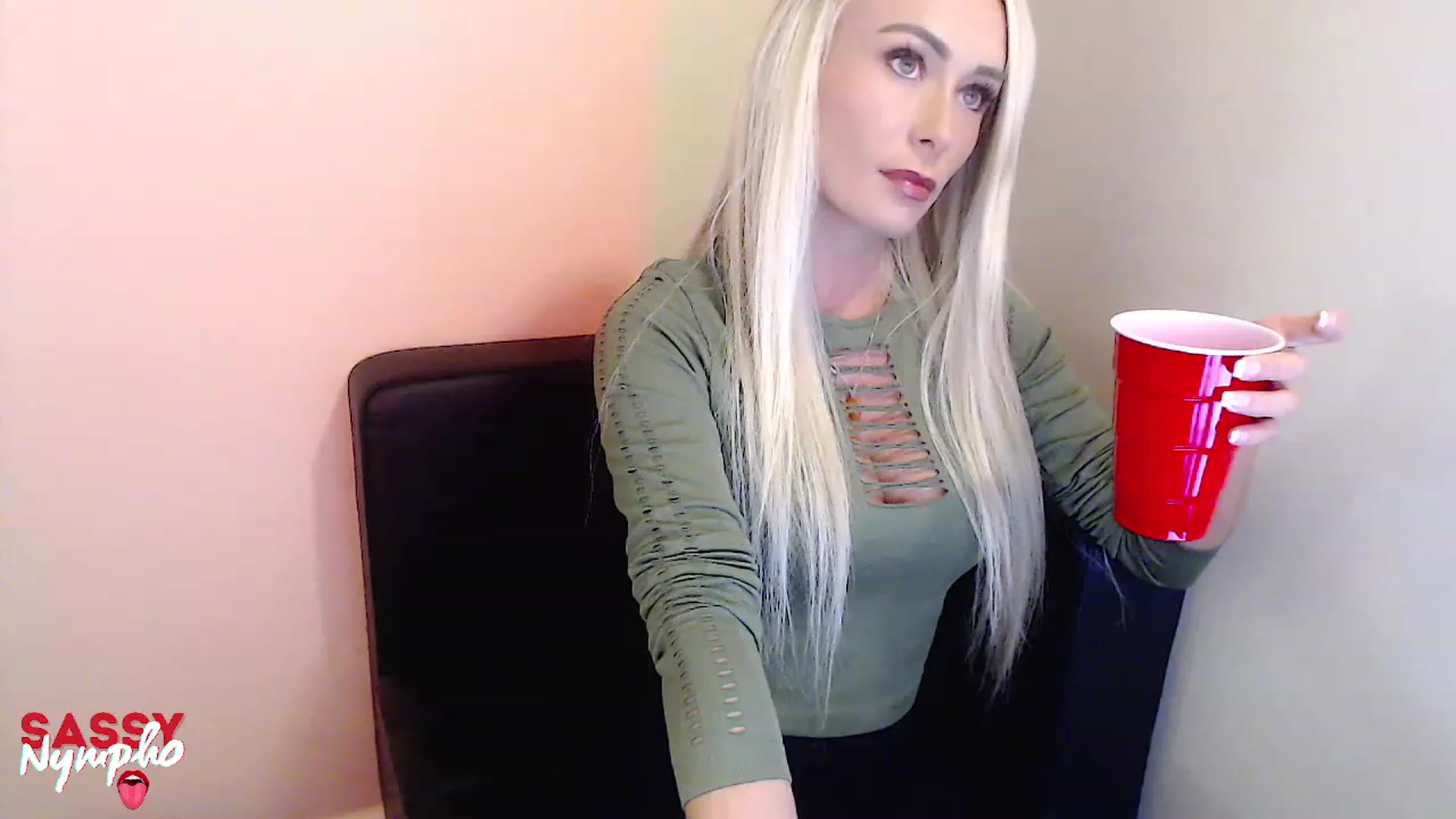 Gallery image thumbnail from Sassy_Nympho's myfreecams stream on, 12/28/2023, 02:29 image 4 of 20