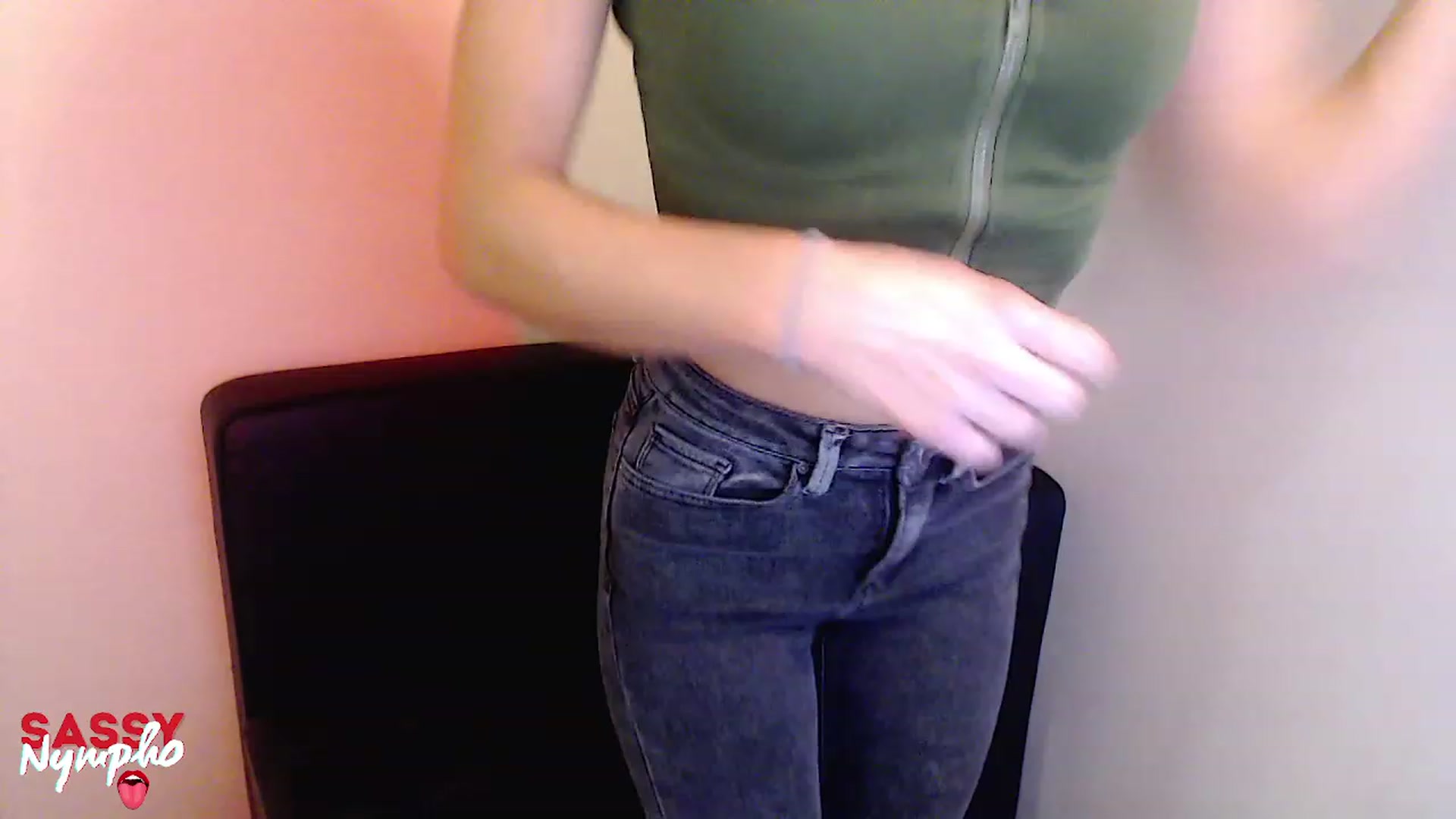 Gallery image thumbnail from Sassy_Nympho's myfreecams stream on, 12/30/2023, 14:39 image 16 of 20