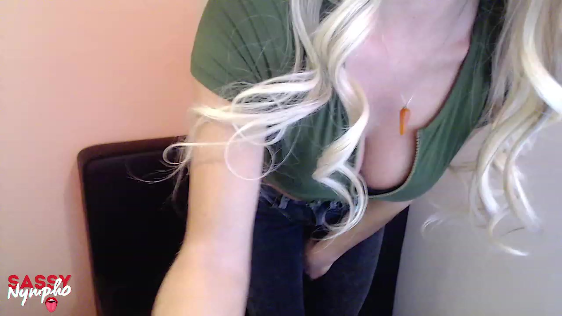 Gallery image thumbnail from Sassy_Nympho's myfreecams stream on, 12/30/2023, 14:39 image 7 of 20