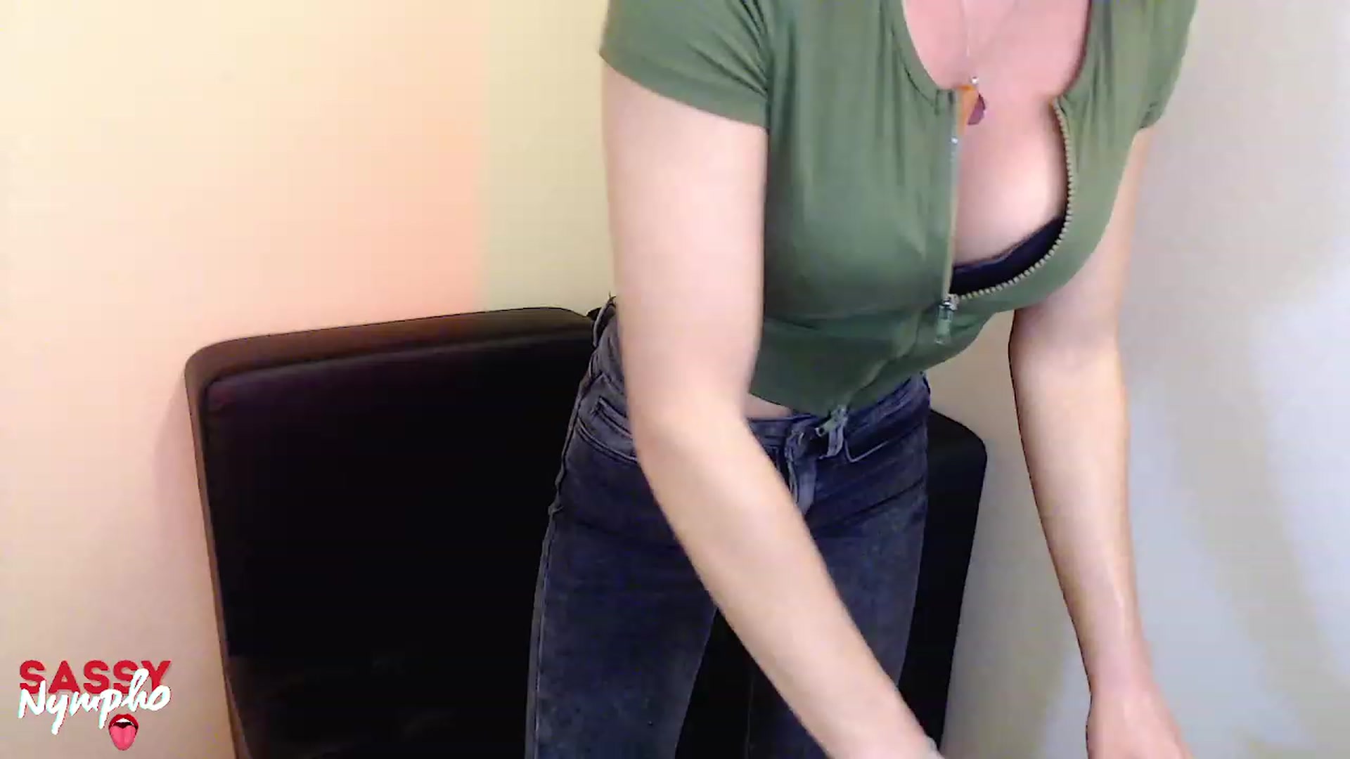 Gallery image thumbnail from Sassy_Nympho's myfreecams stream on, 12/30/2023, 15:33 image 14 of 20