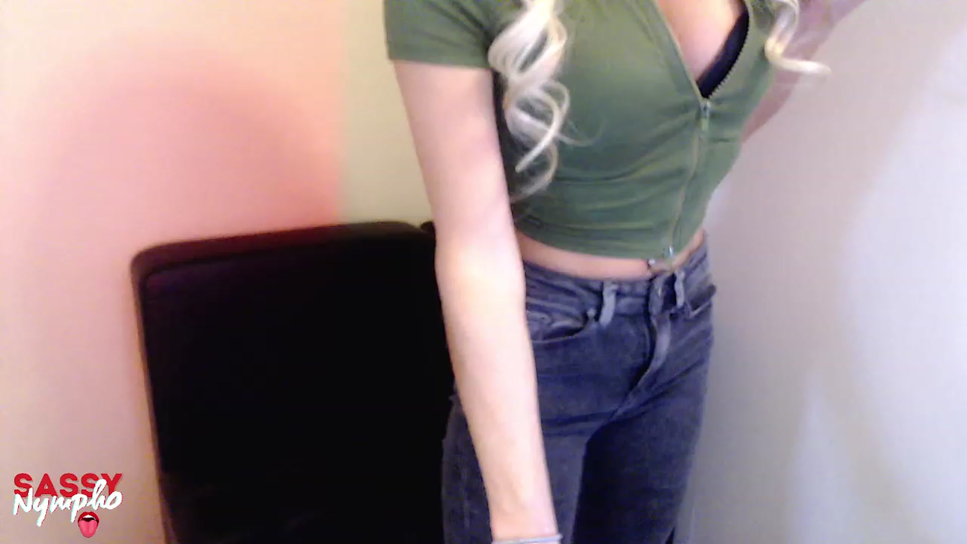 Gallery image thumbnail from Sassy_Nympho's myfreecams stream on, 12/30/2023, 15:33 image 8 of 20