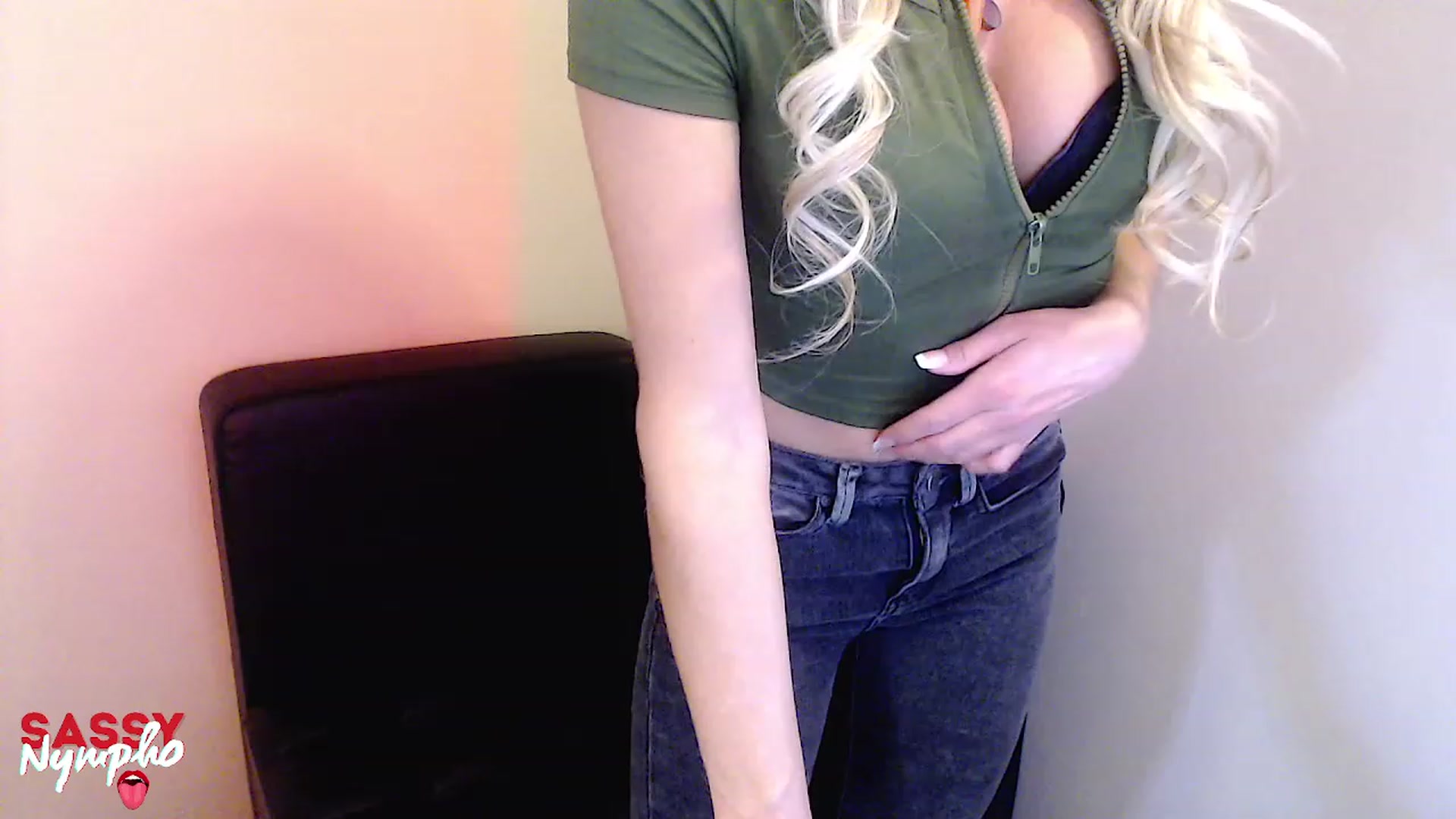 Gallery image thumbnail from Sassy_Nympho's myfreecams stream on, 12/30/2023, 15:33 image 5 of 20