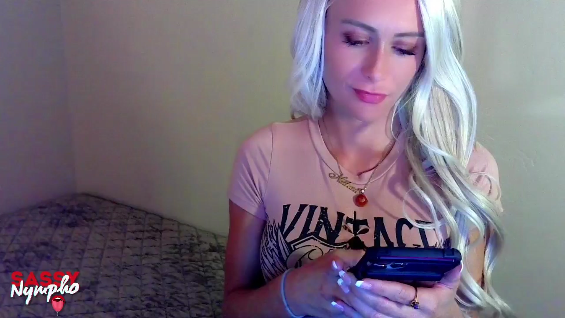 Gallery image thumbnail from Sassy_Nympho's myfreecams stream on, 04/15/2024, 12:14 image 5 of 20
