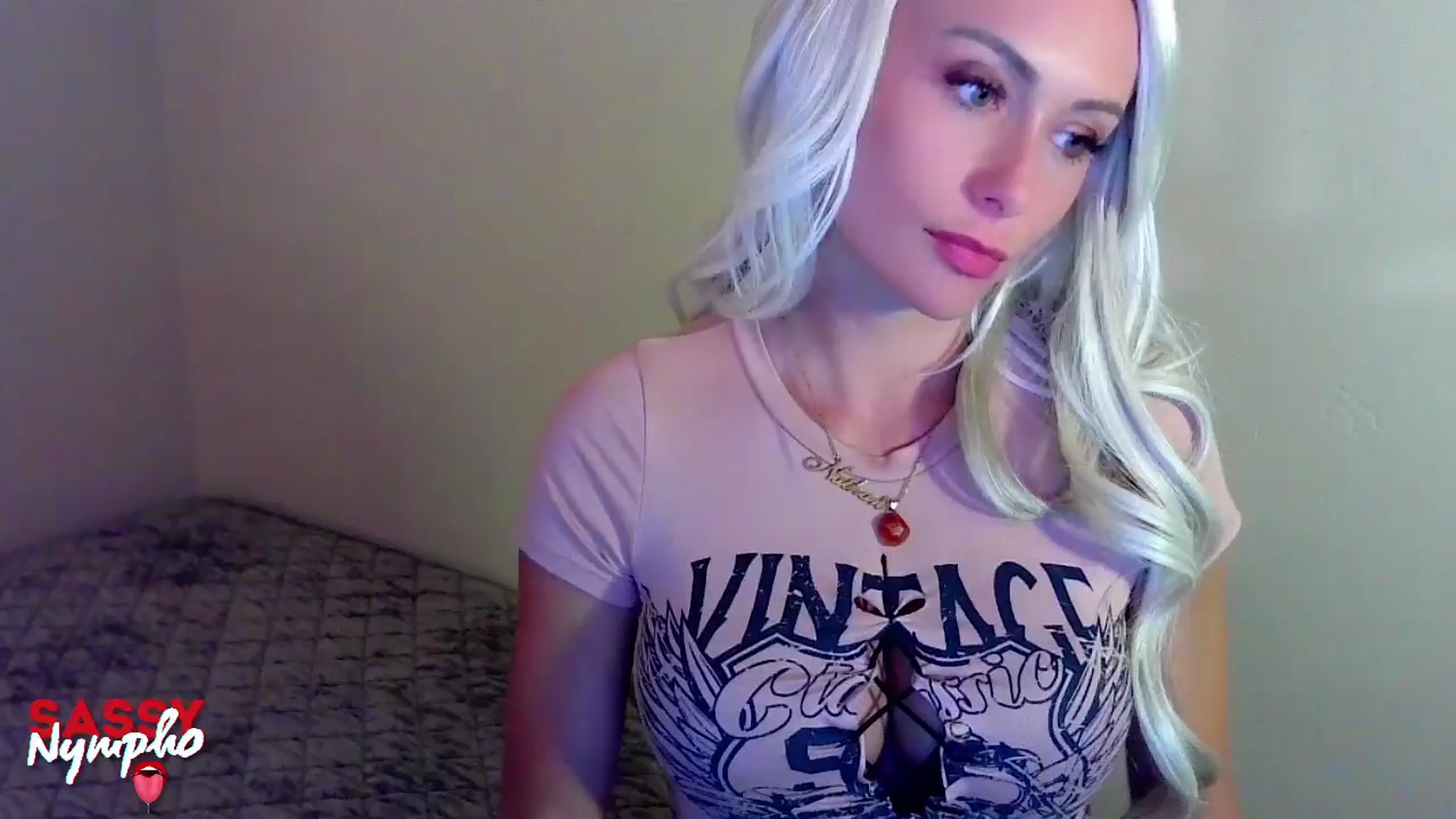 Gallery image thumbnail from Sassy_Nympho's myfreecams stream on, 04/15/2024, 12:14 image 4 of 20
